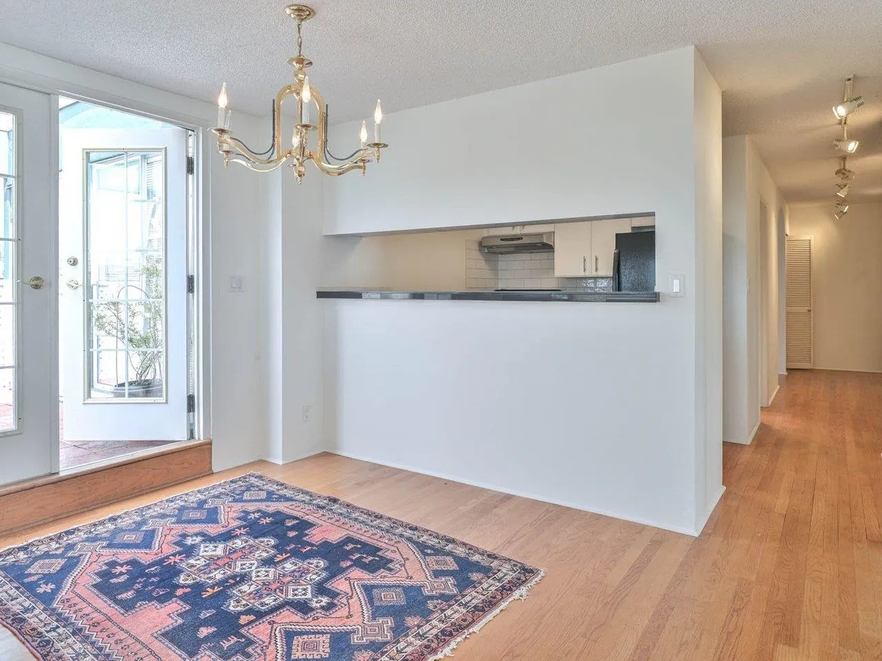 604 1508 Mariner Walk