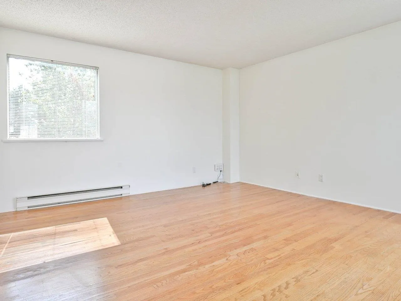 604 1508 Mariner Walk