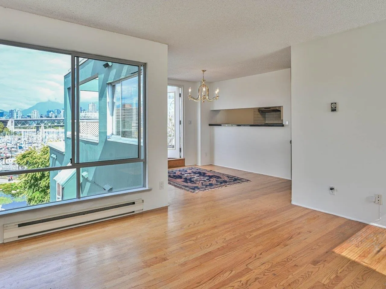 604 1508 Mariner Walk