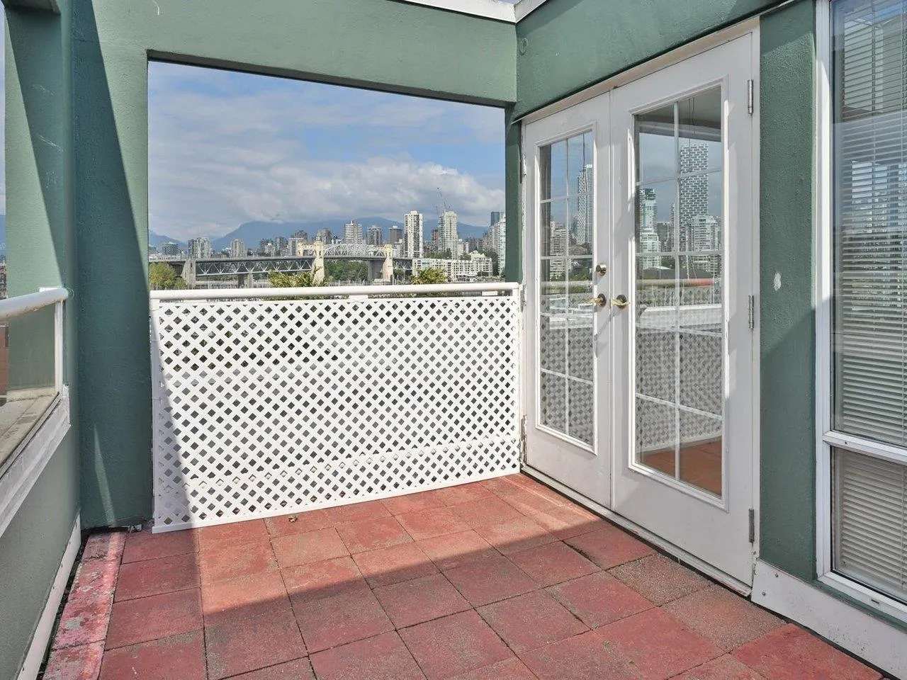 604 1508 Mariner Walk