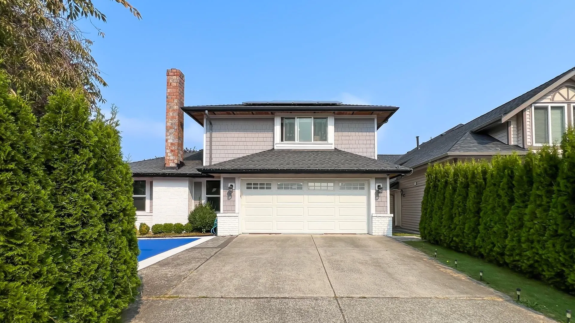 12220 Phoenix Drive