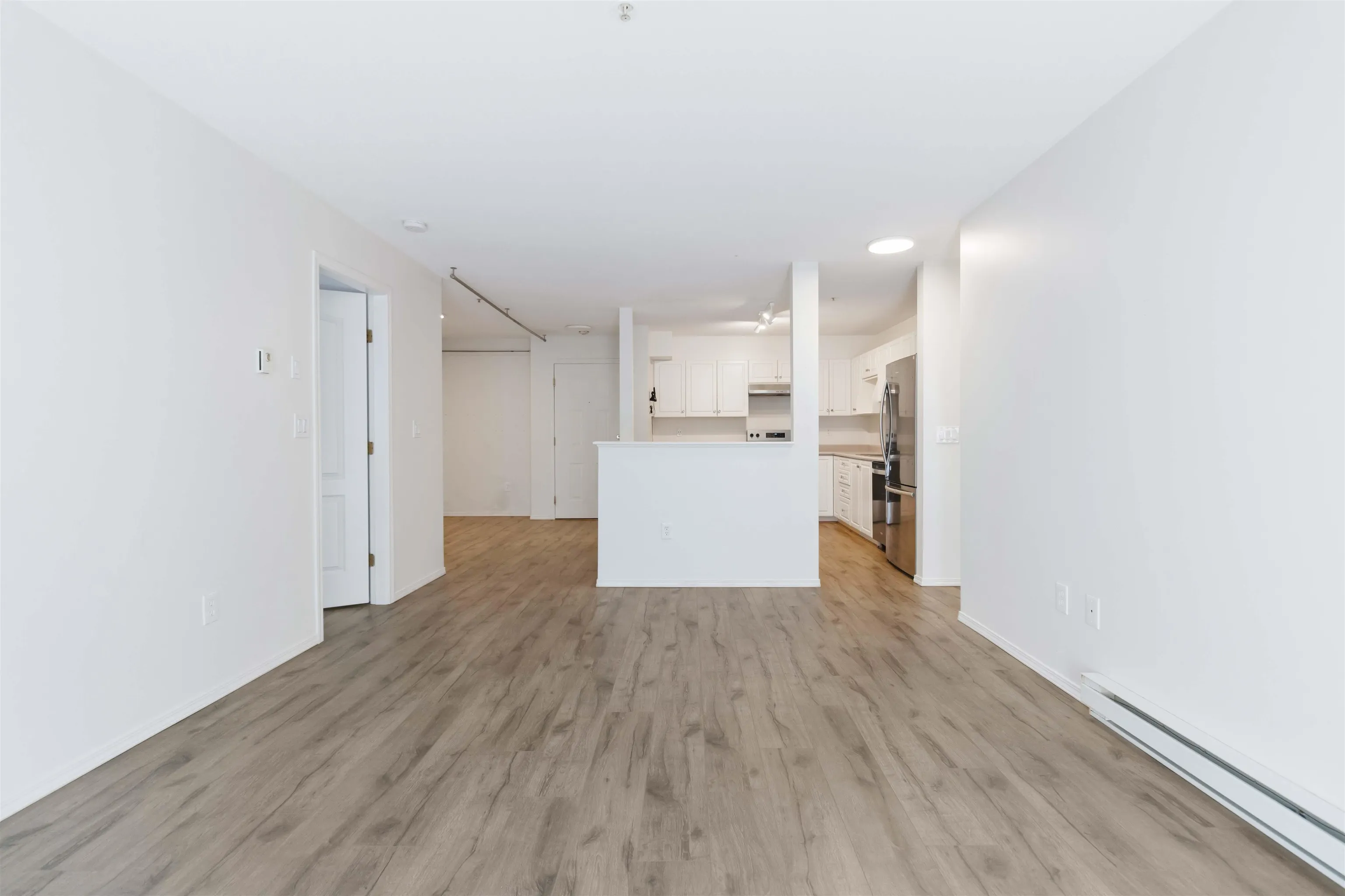 208 45520 Knight Road