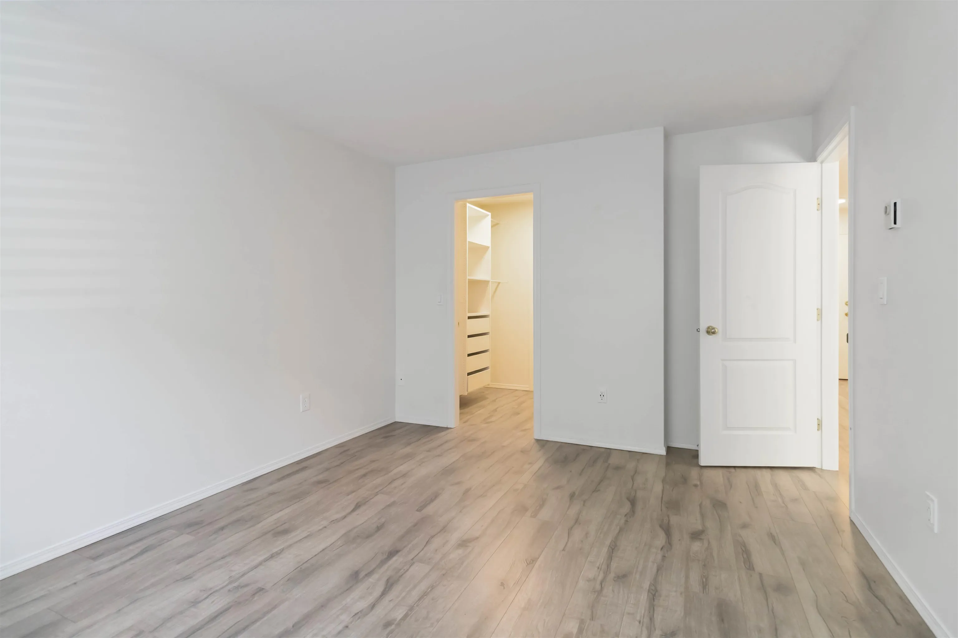 208 45520 Knight Road