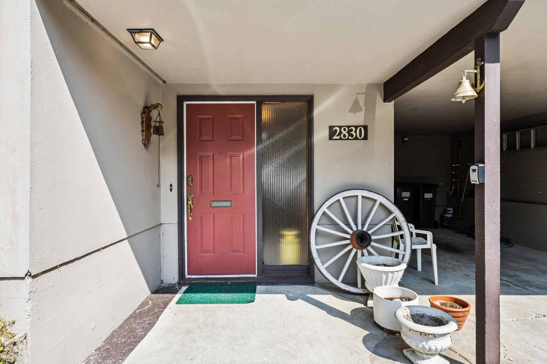 2830 Crestlynn Place
