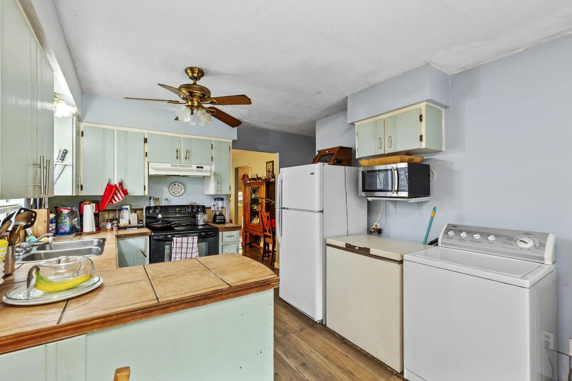 3230 Ballenas Court