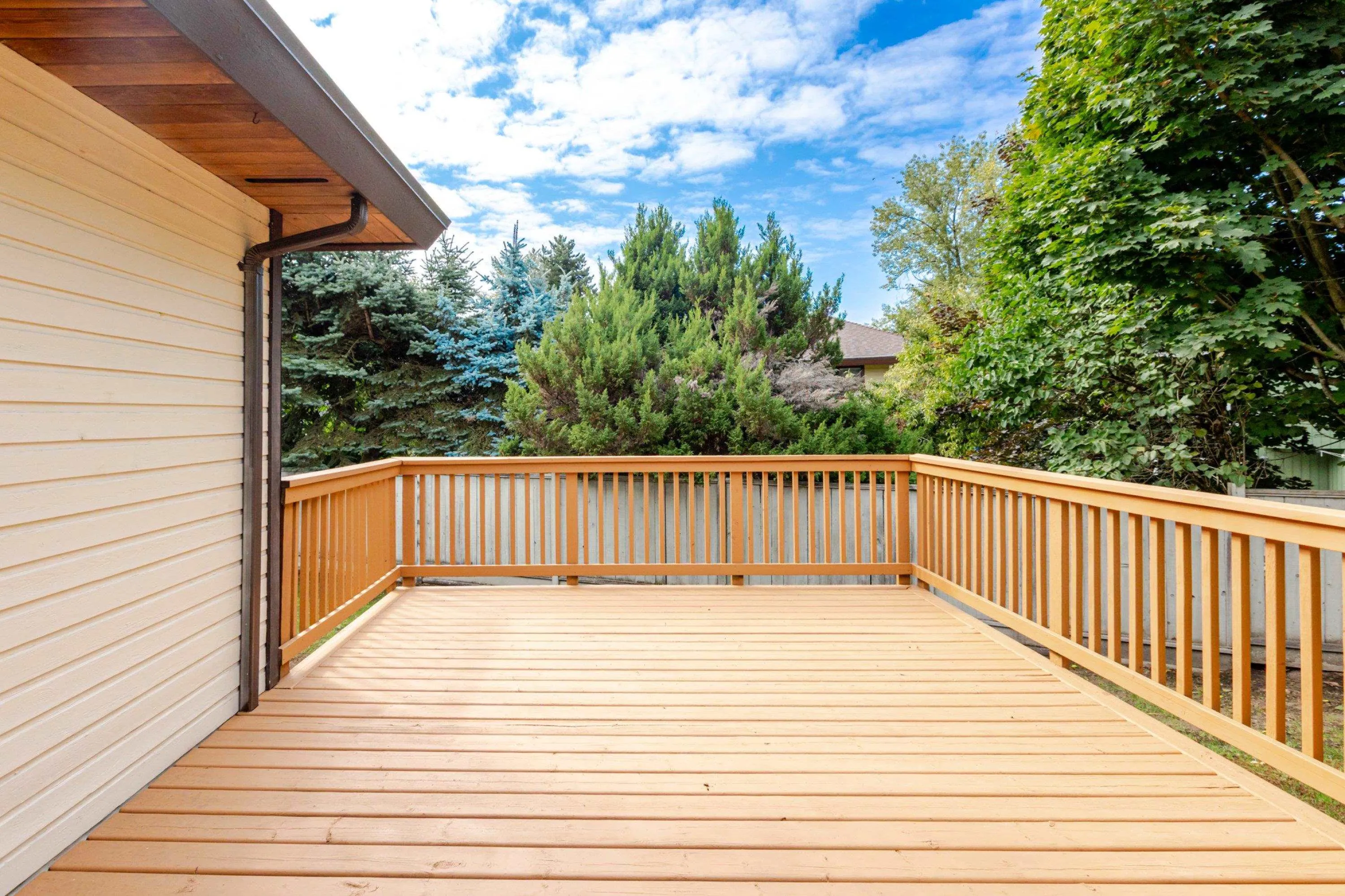 10467 Glenbrook Grove