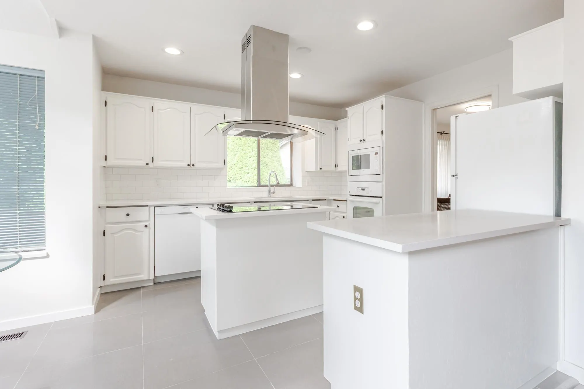 10467 Glenbrook Grove