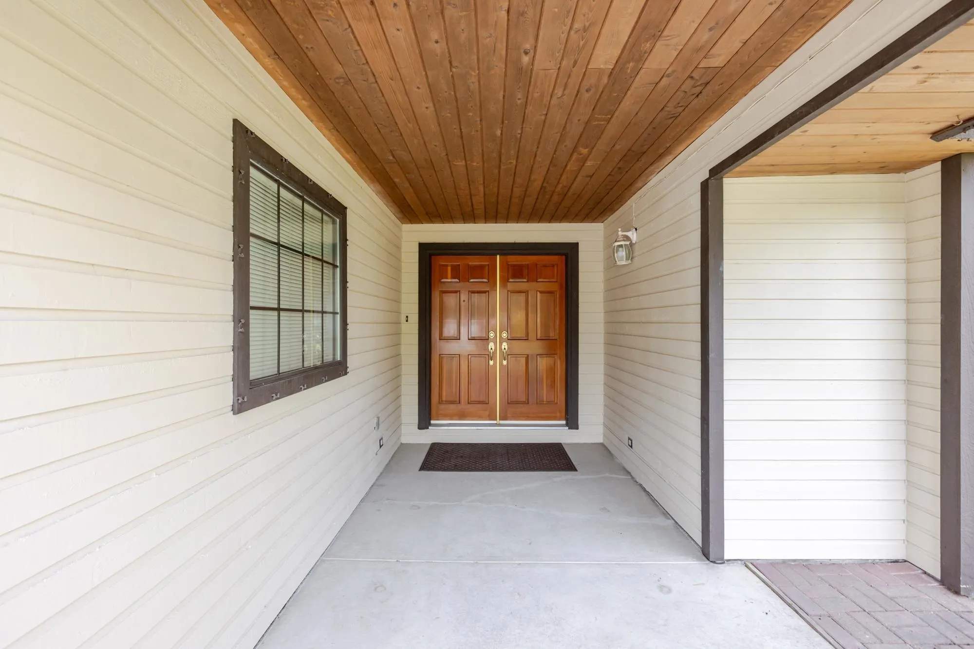 10467 Glenbrook Grove