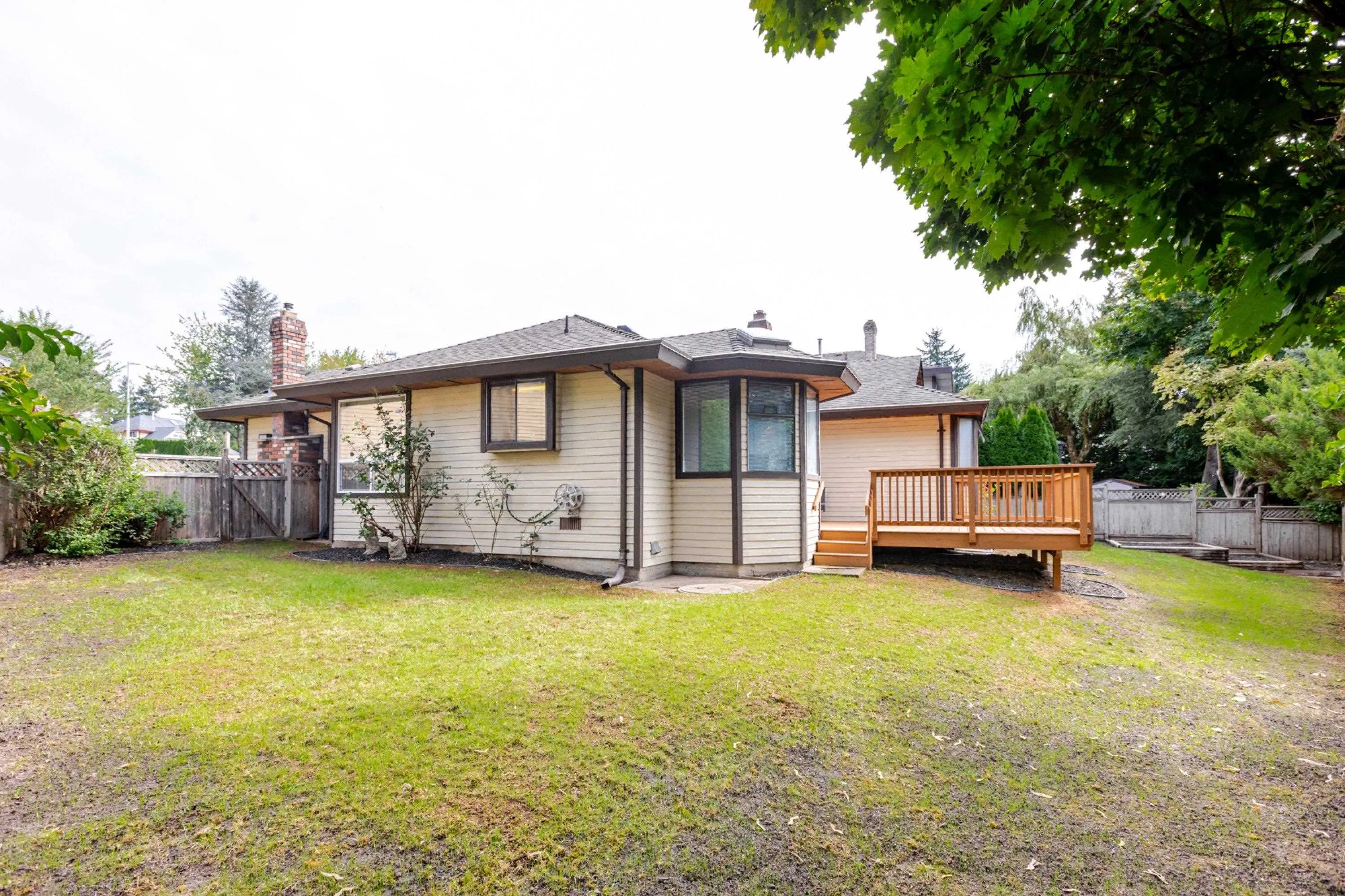 10467 Glenbrook Grove