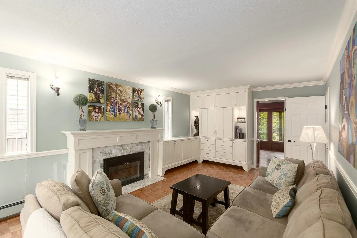2838 W 37th Avenue