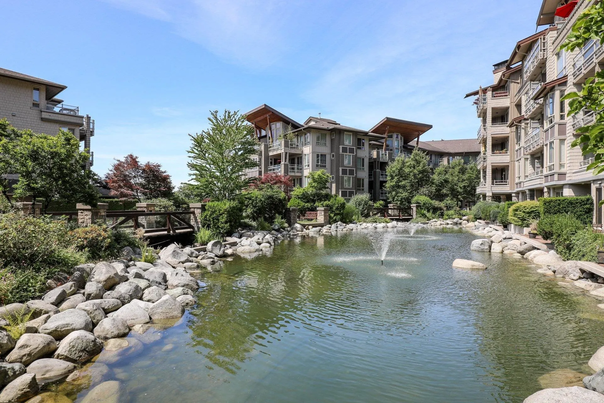 207 580 Raven Woods Drive