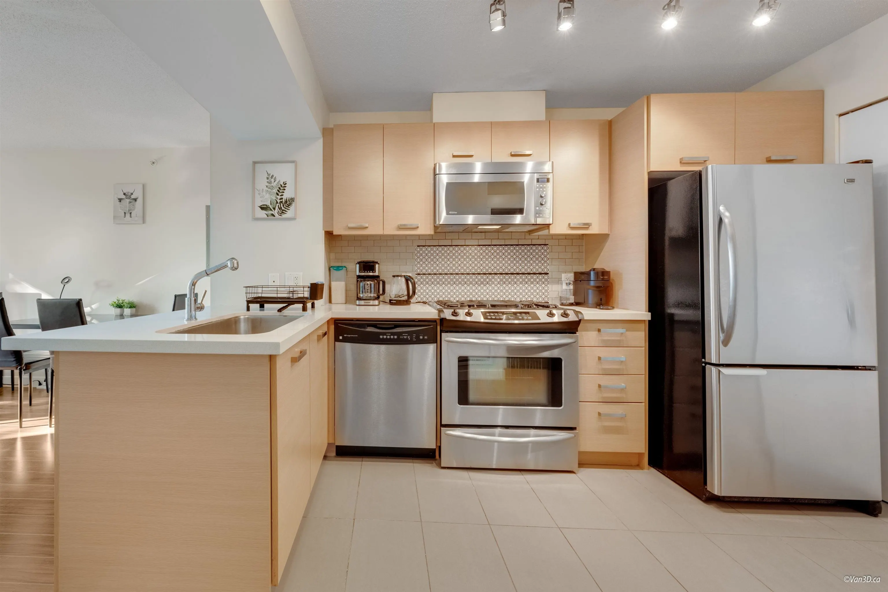 612 8033 Saba Road