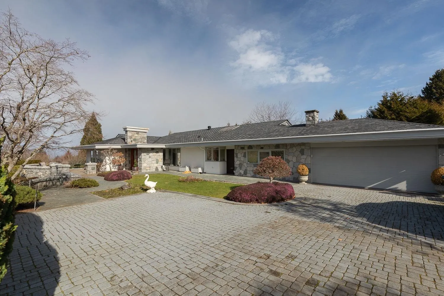 1516 Wesbrook Crescent