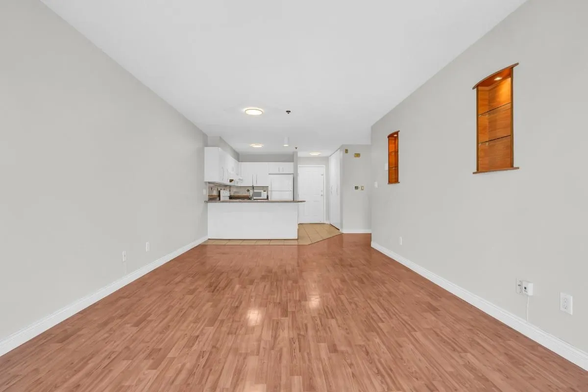 211 7800 St. Albans Road