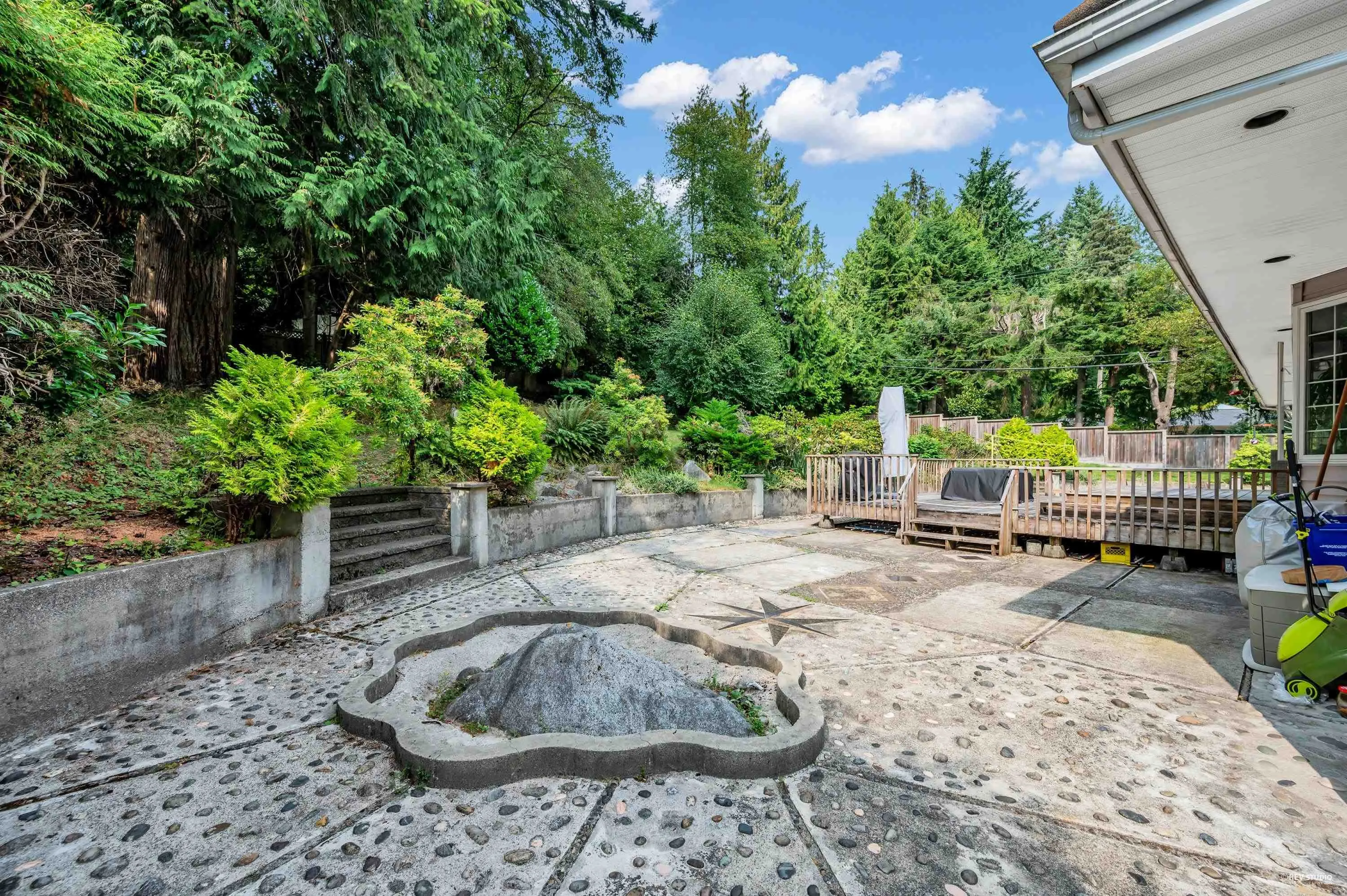 341 Rabbit Lane
