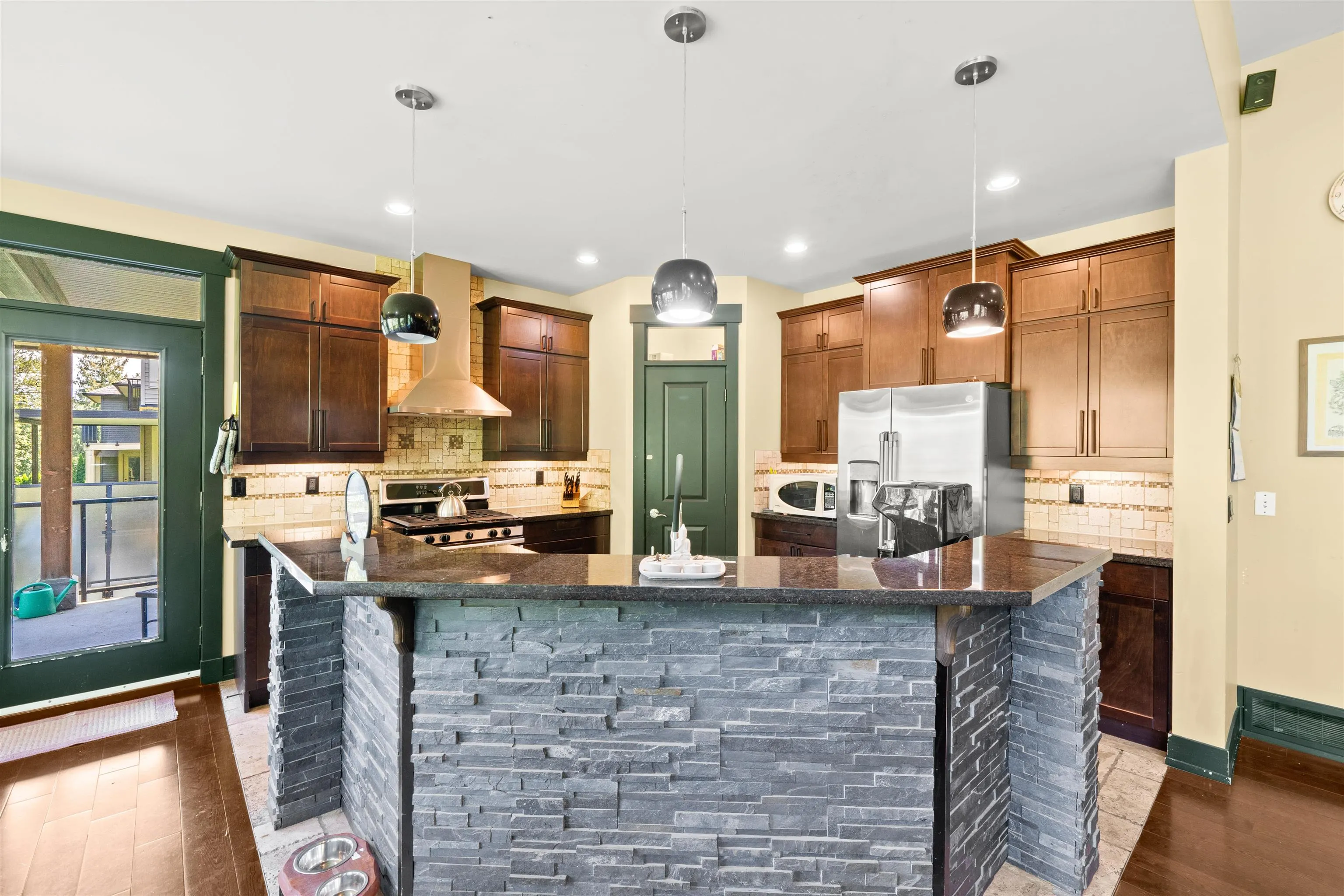 2518 Whatcom Road