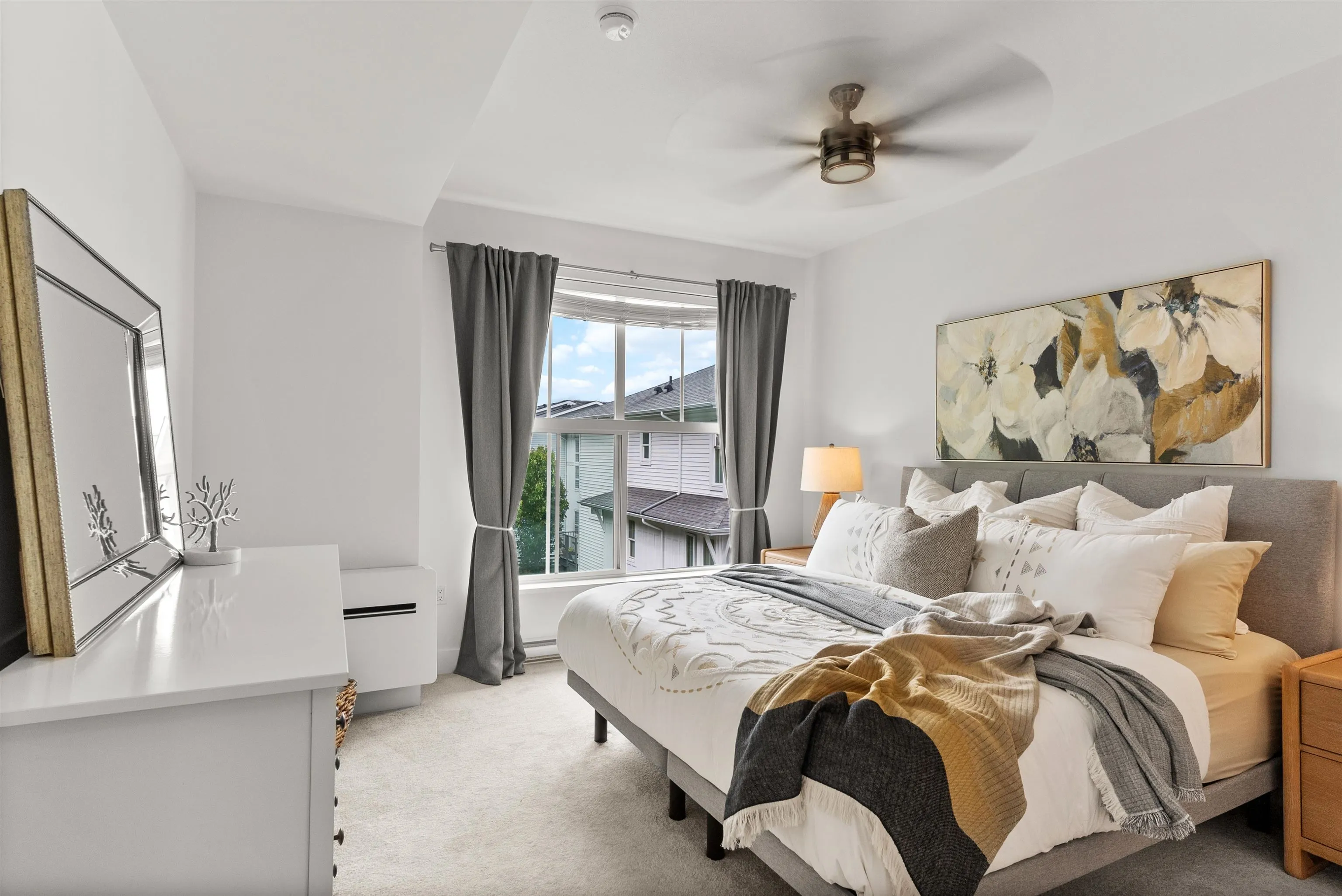 58 4638 Orca Way