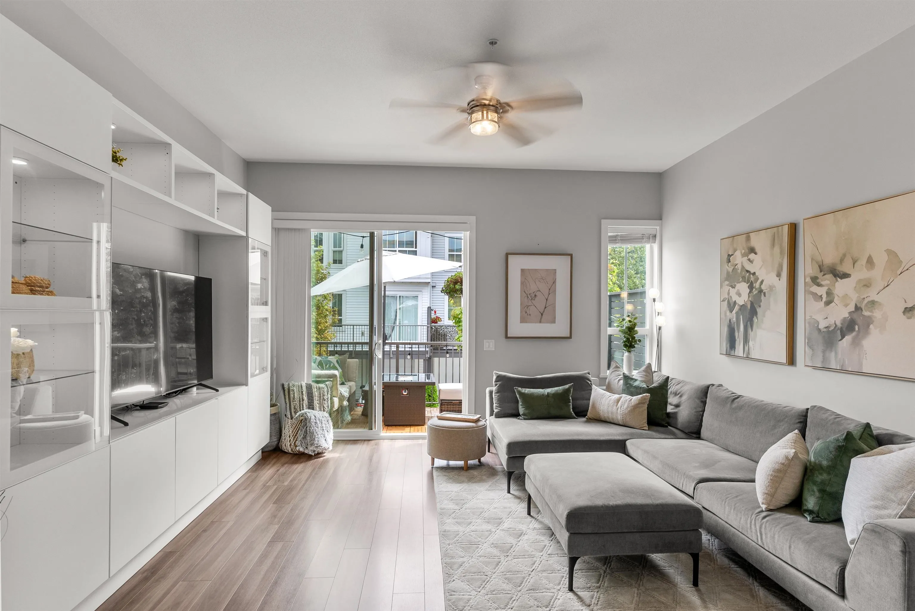 58 4638 Orca Way