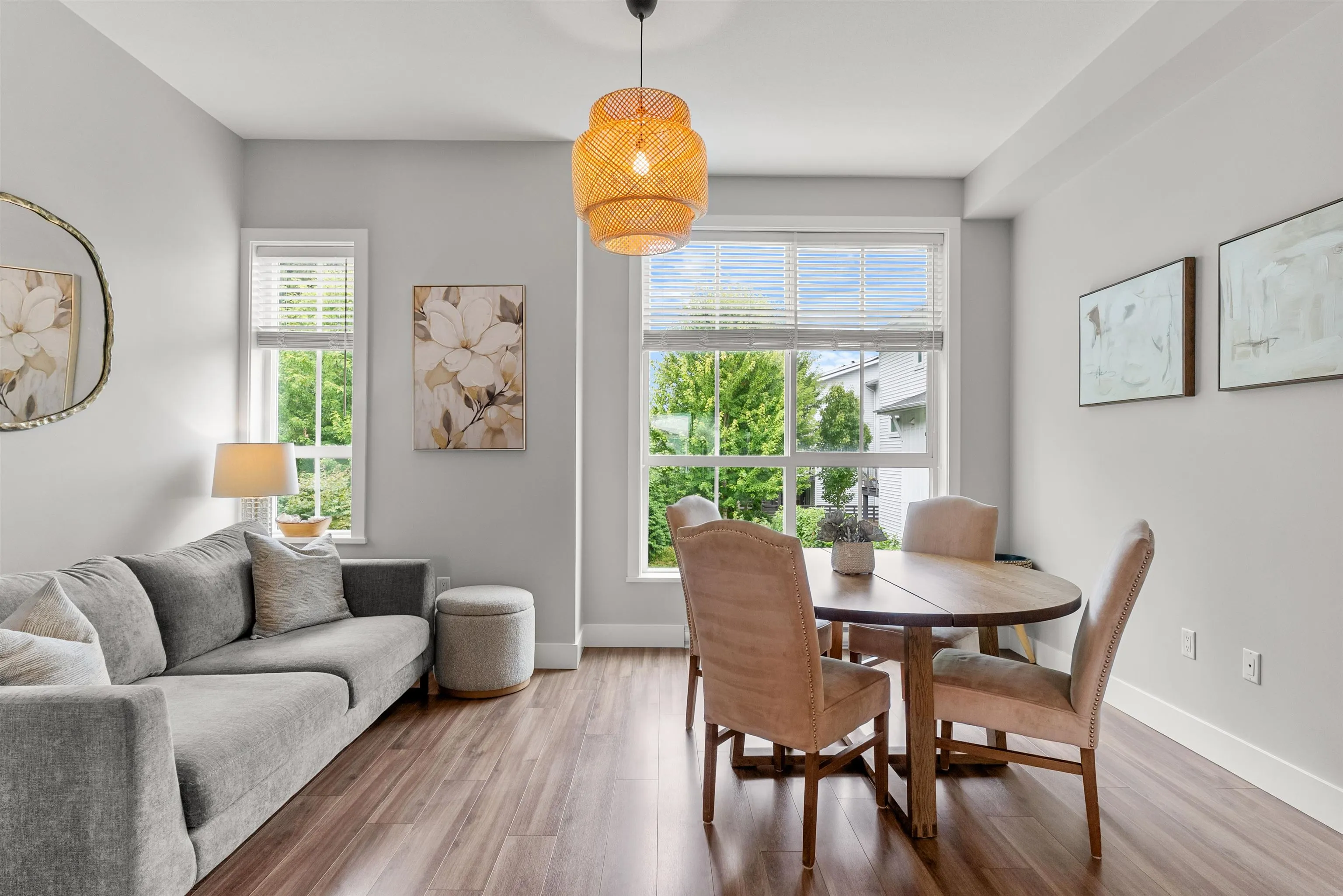 58 4638 Orca Way