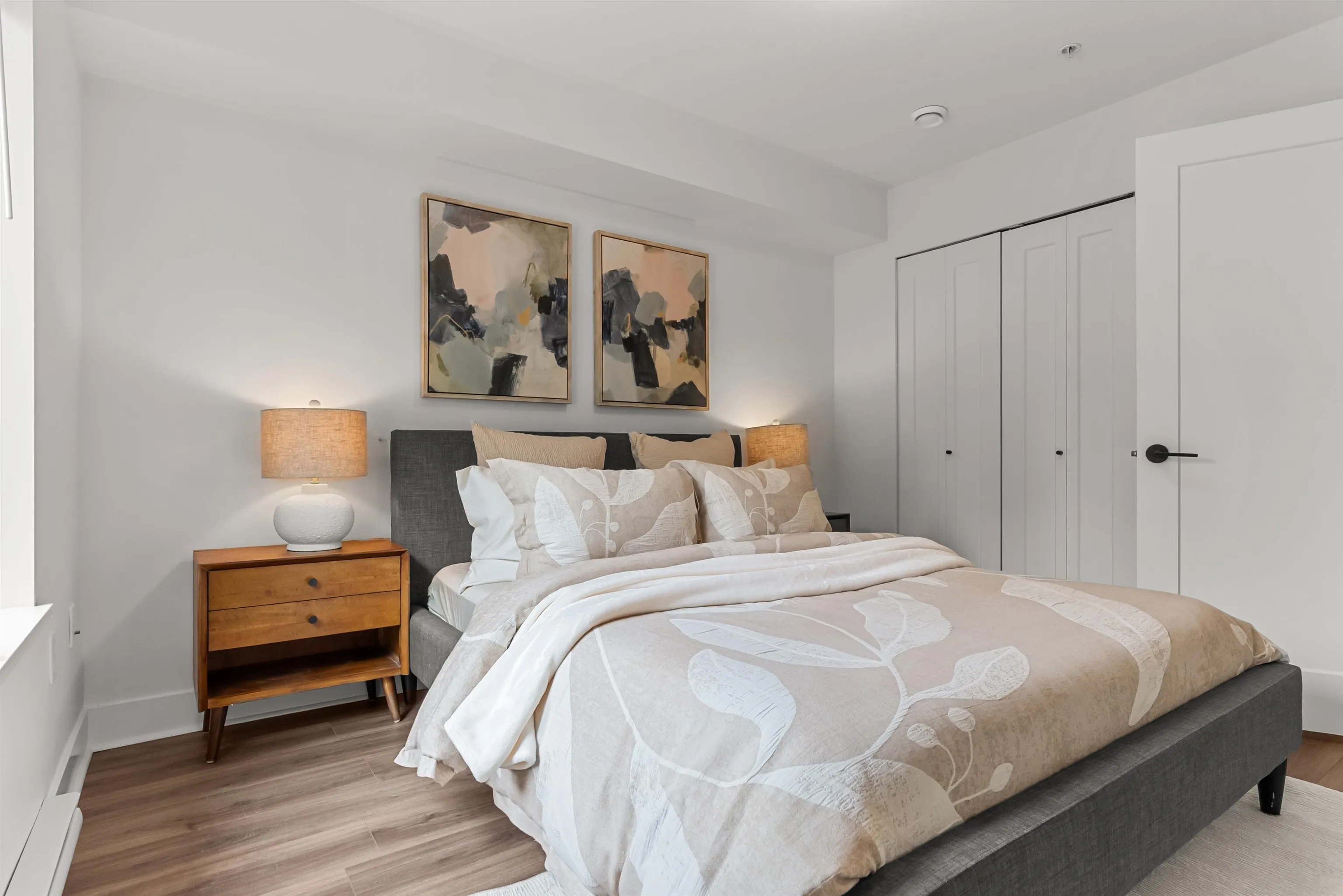 58 4638 Orca Way