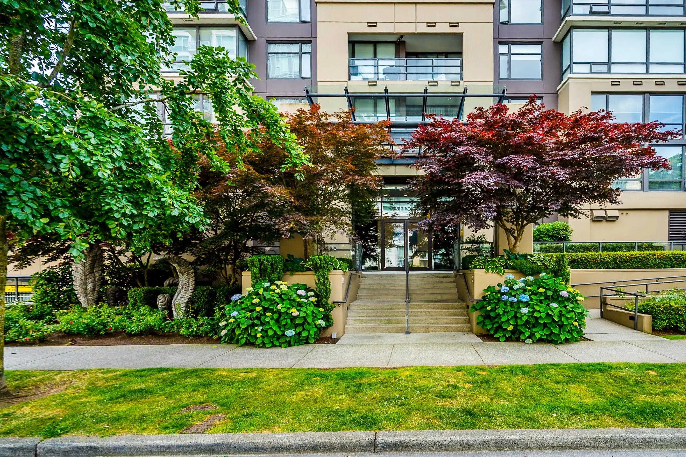 1502 9188 Cook Road
