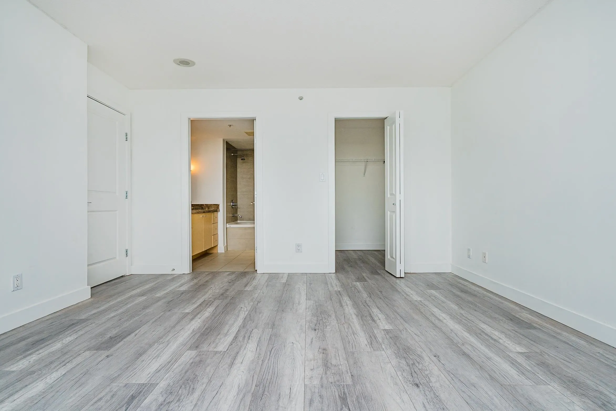 1502 9188 Cook Road