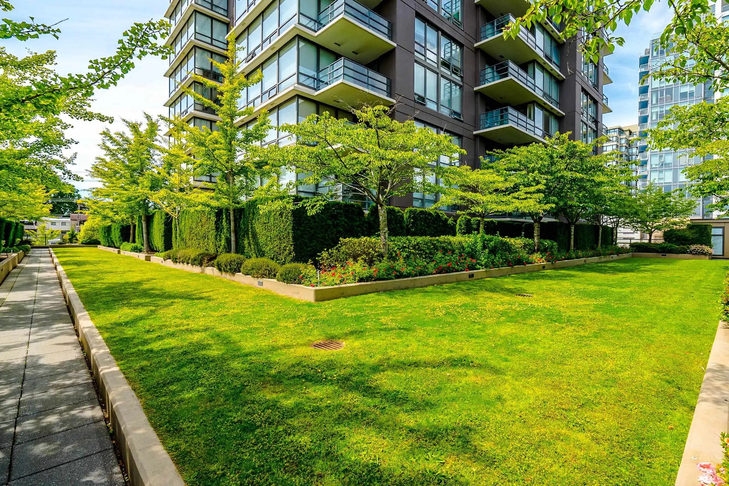 1502 9188 Cook Road