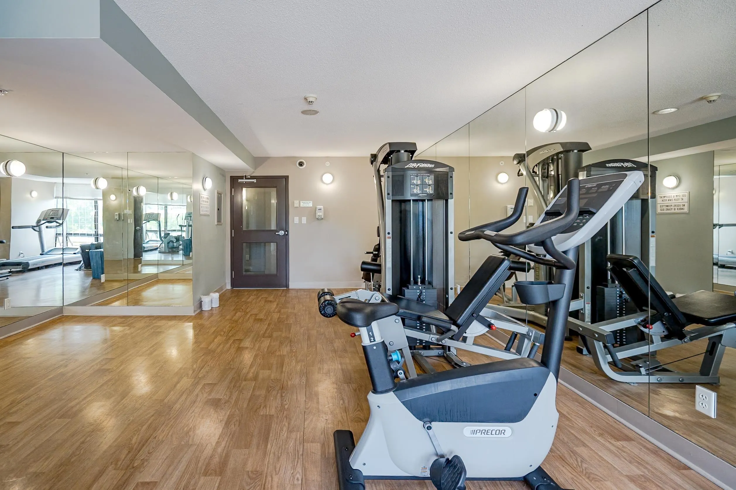 1502 9188 Cook Road