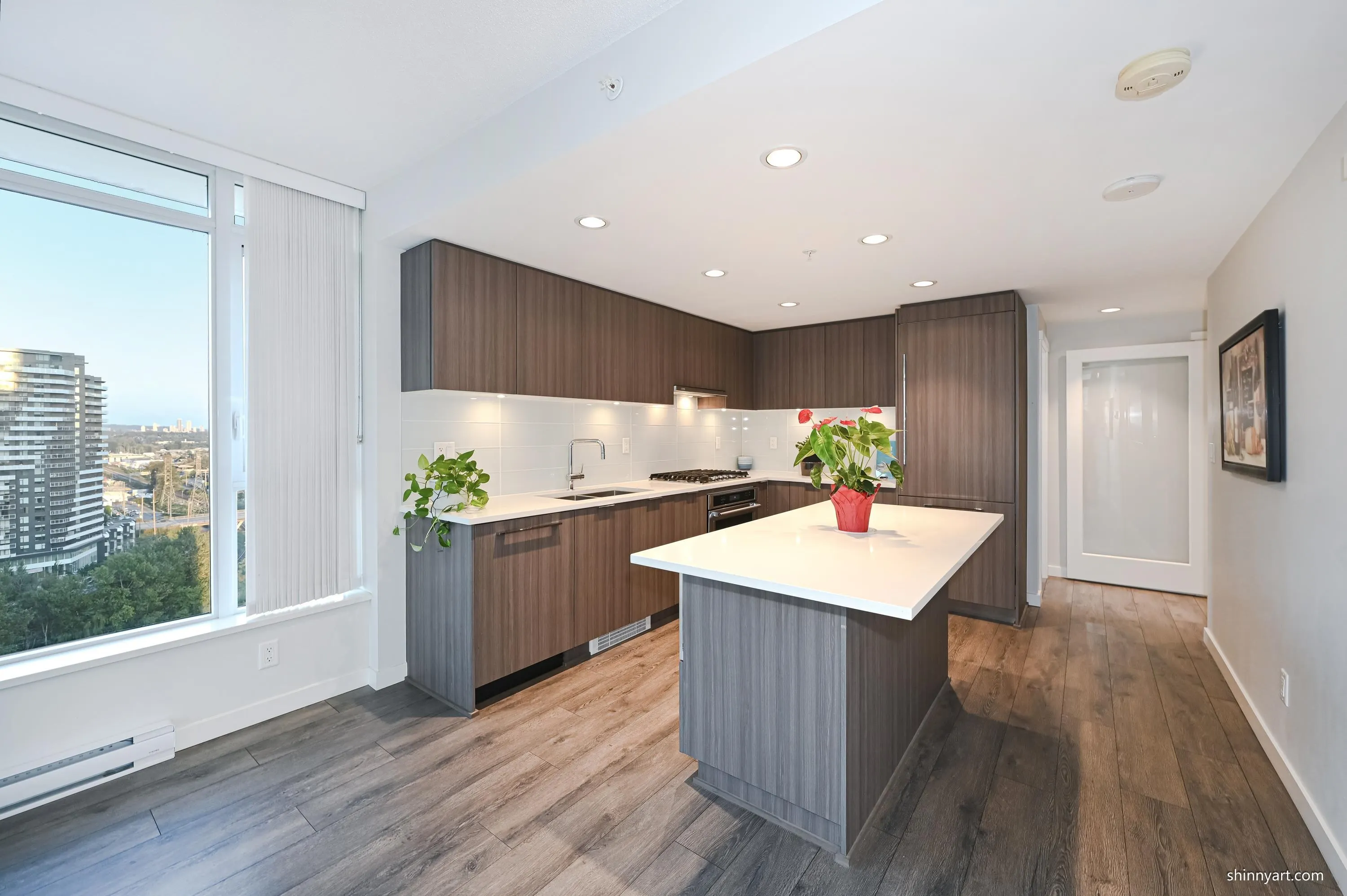 1808 2388 Madison Avenue