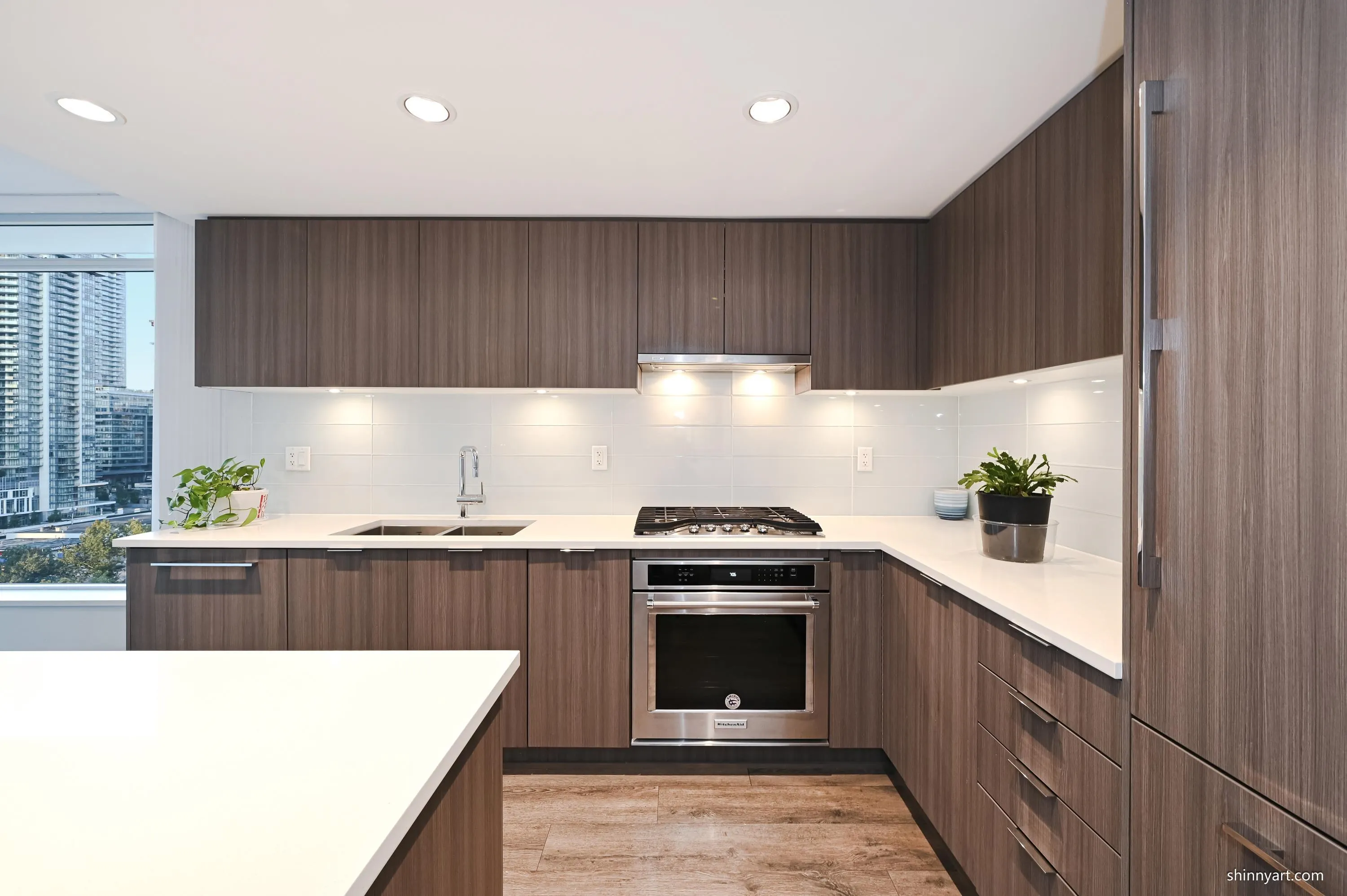 1808 2388 Madison Avenue