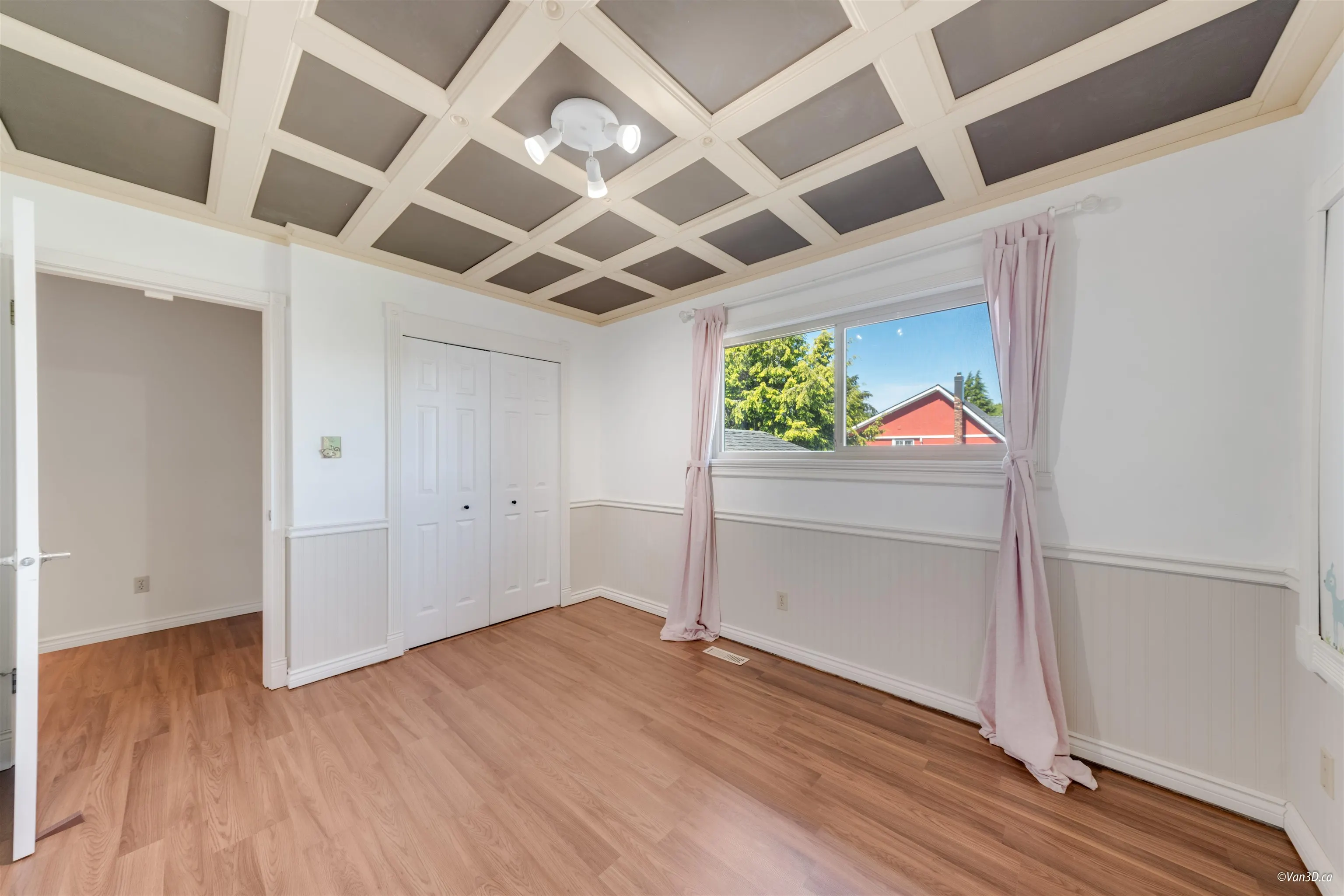 9666 Ashwood Drive
