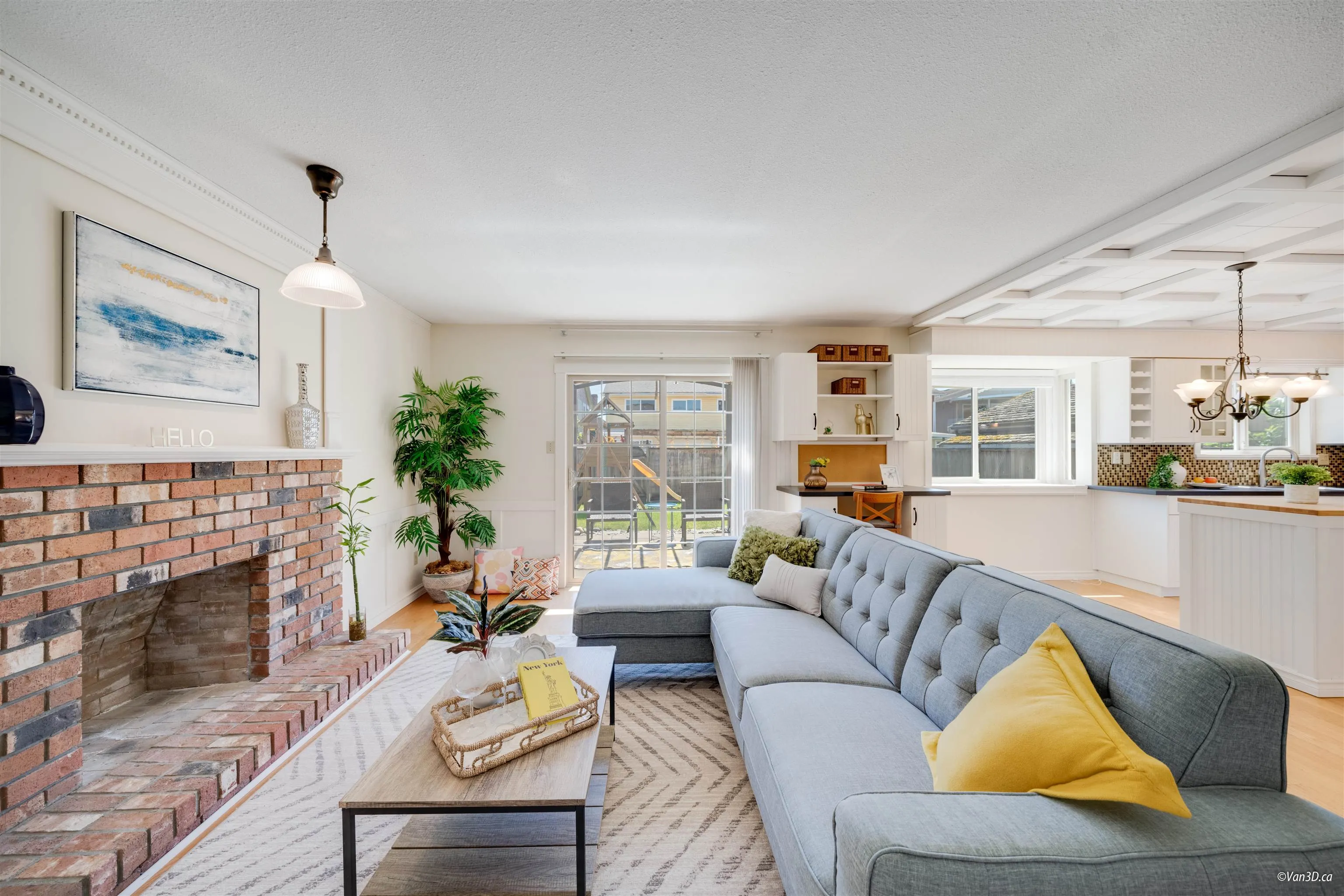 9666 Ashwood Drive