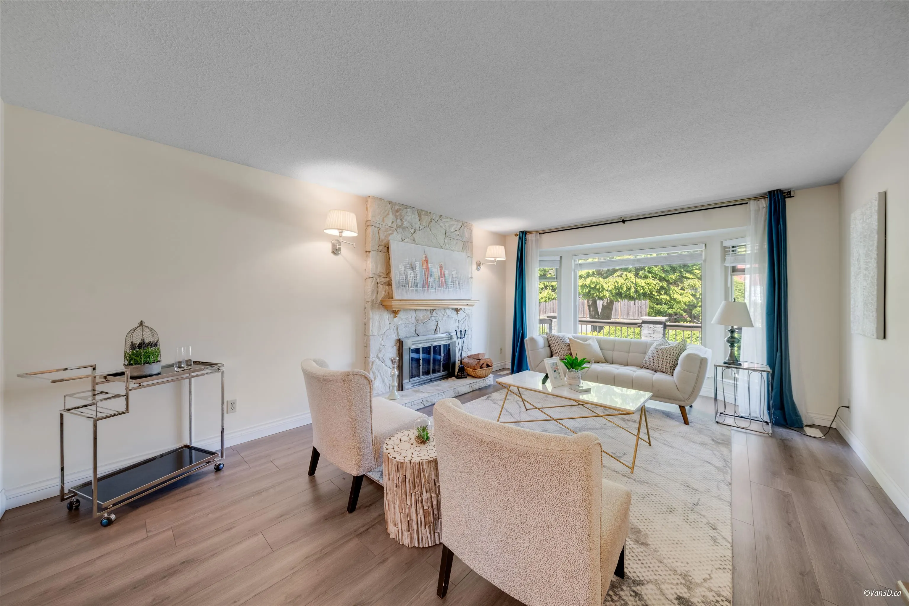 9666 Ashwood Drive