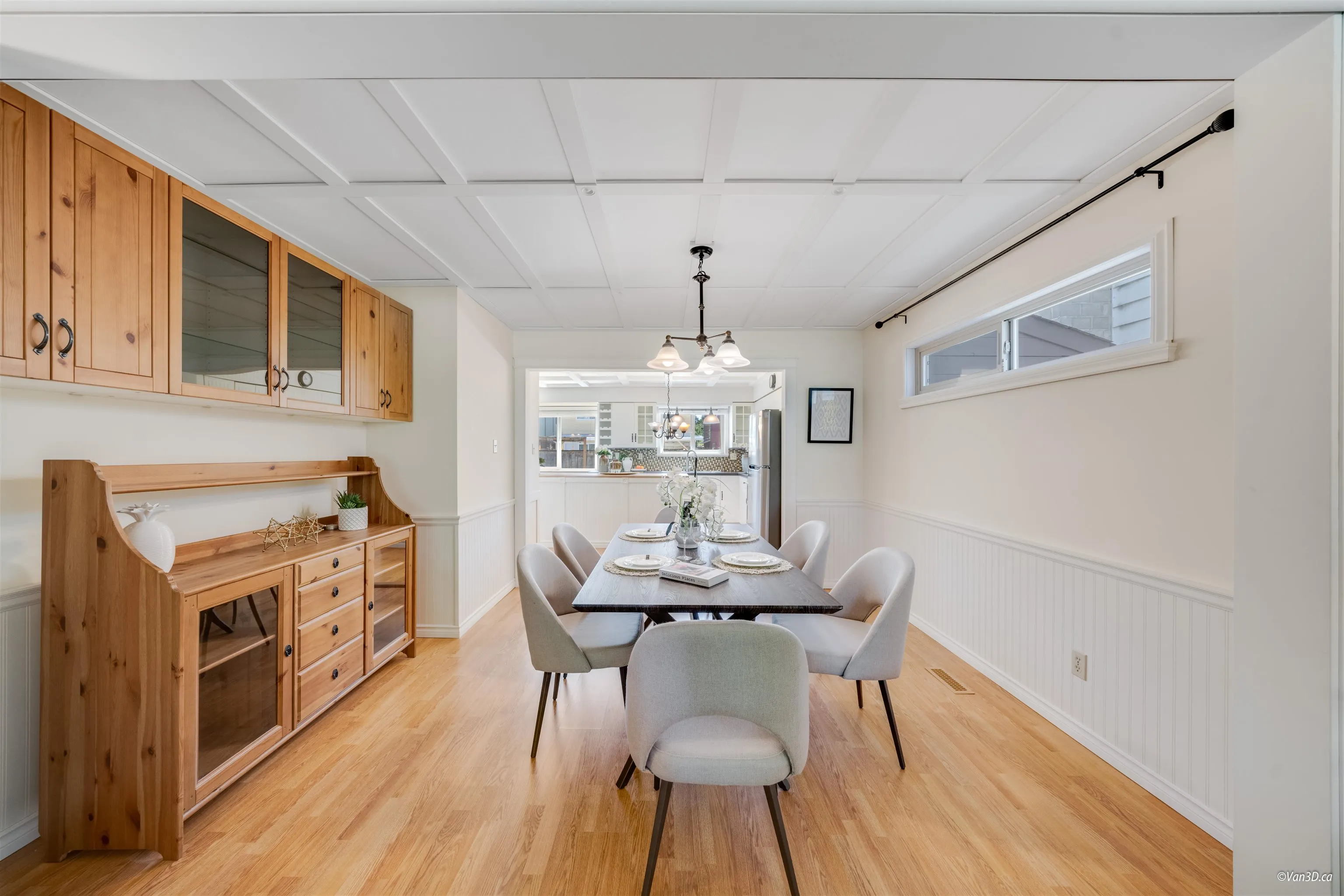 9666 Ashwood Drive