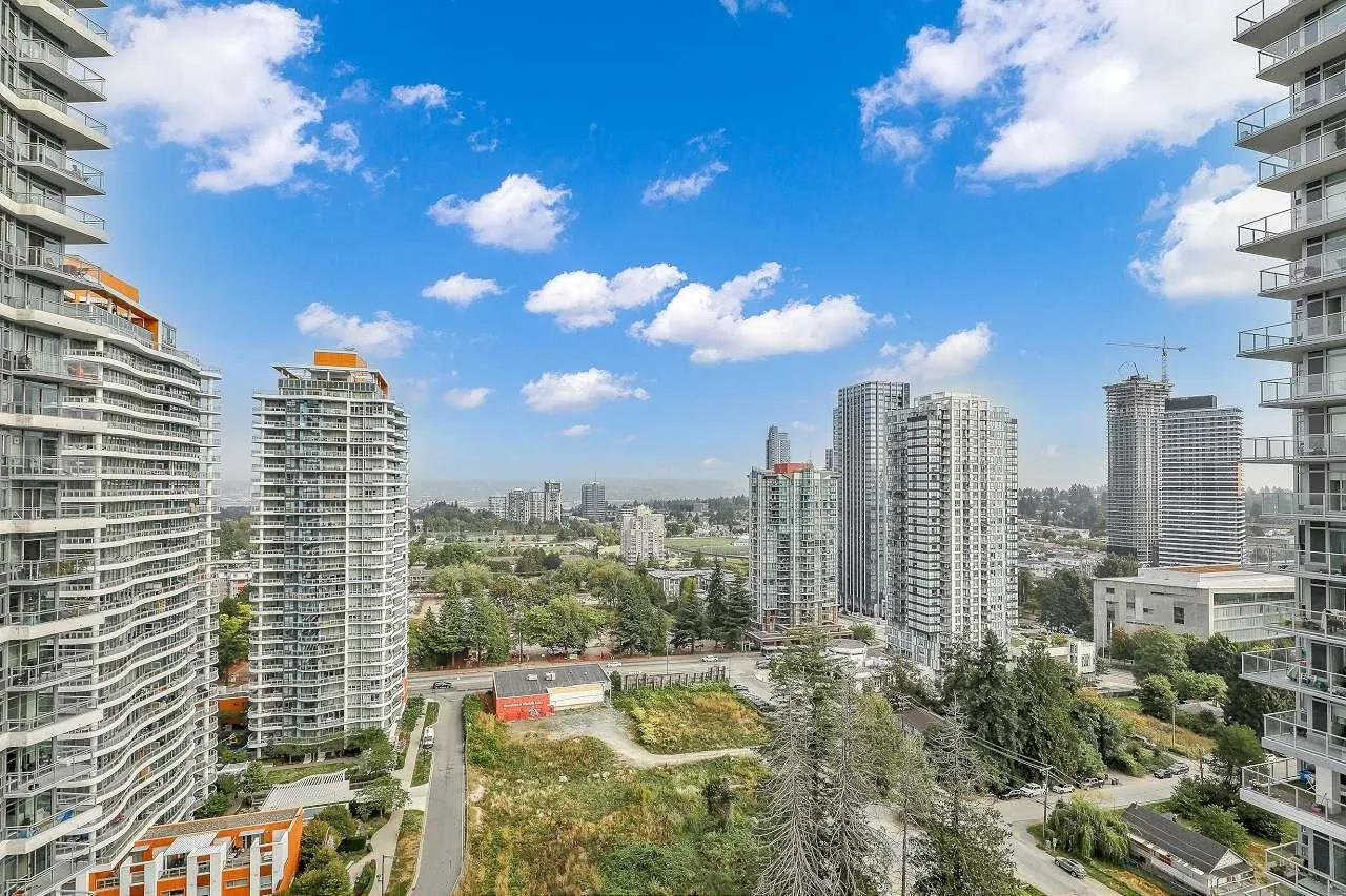 2305 13325 102a Avenue