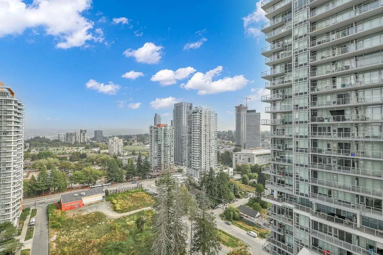 2305 13325 102a Avenue