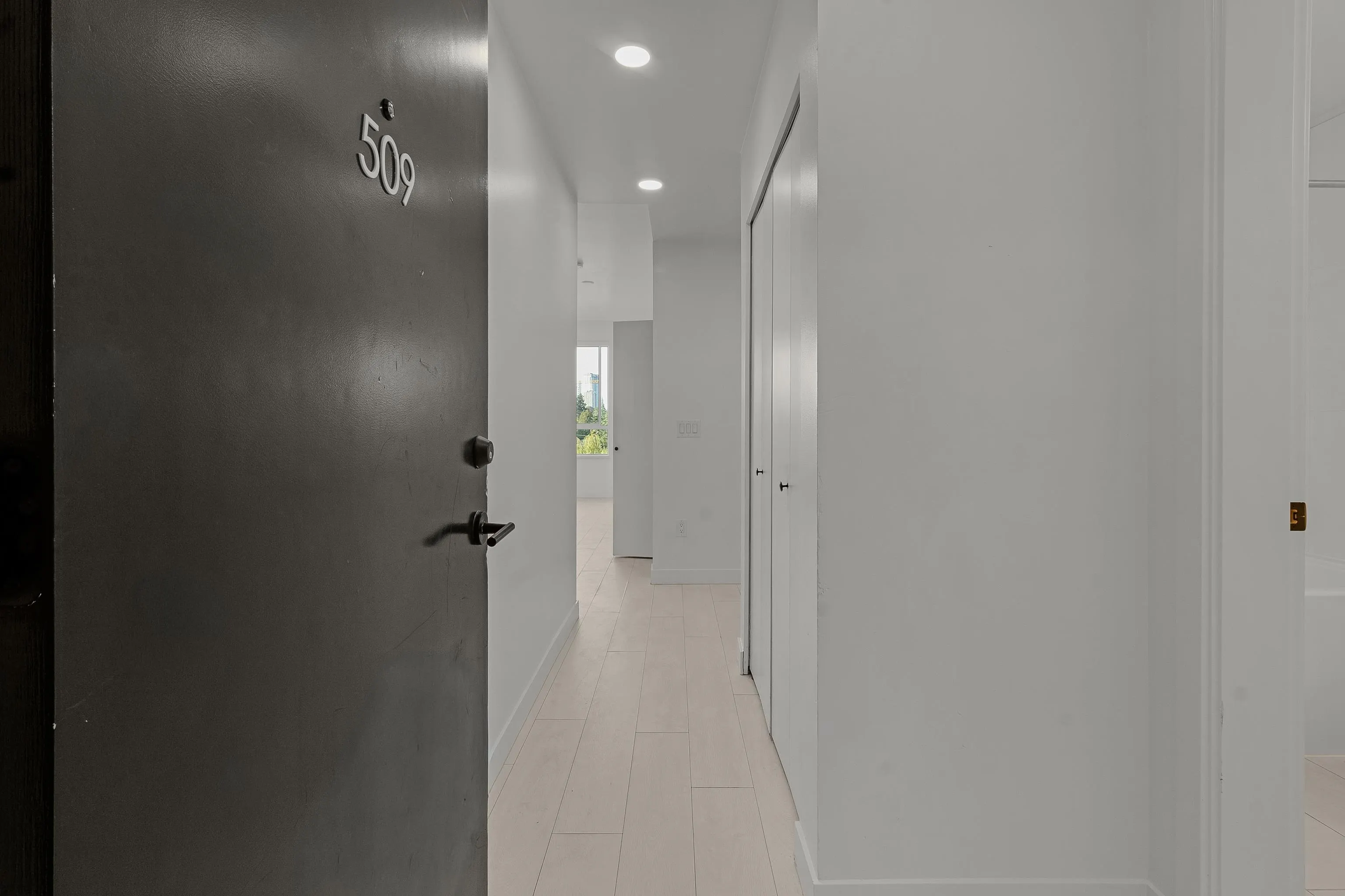 509 13439 94a Avenue