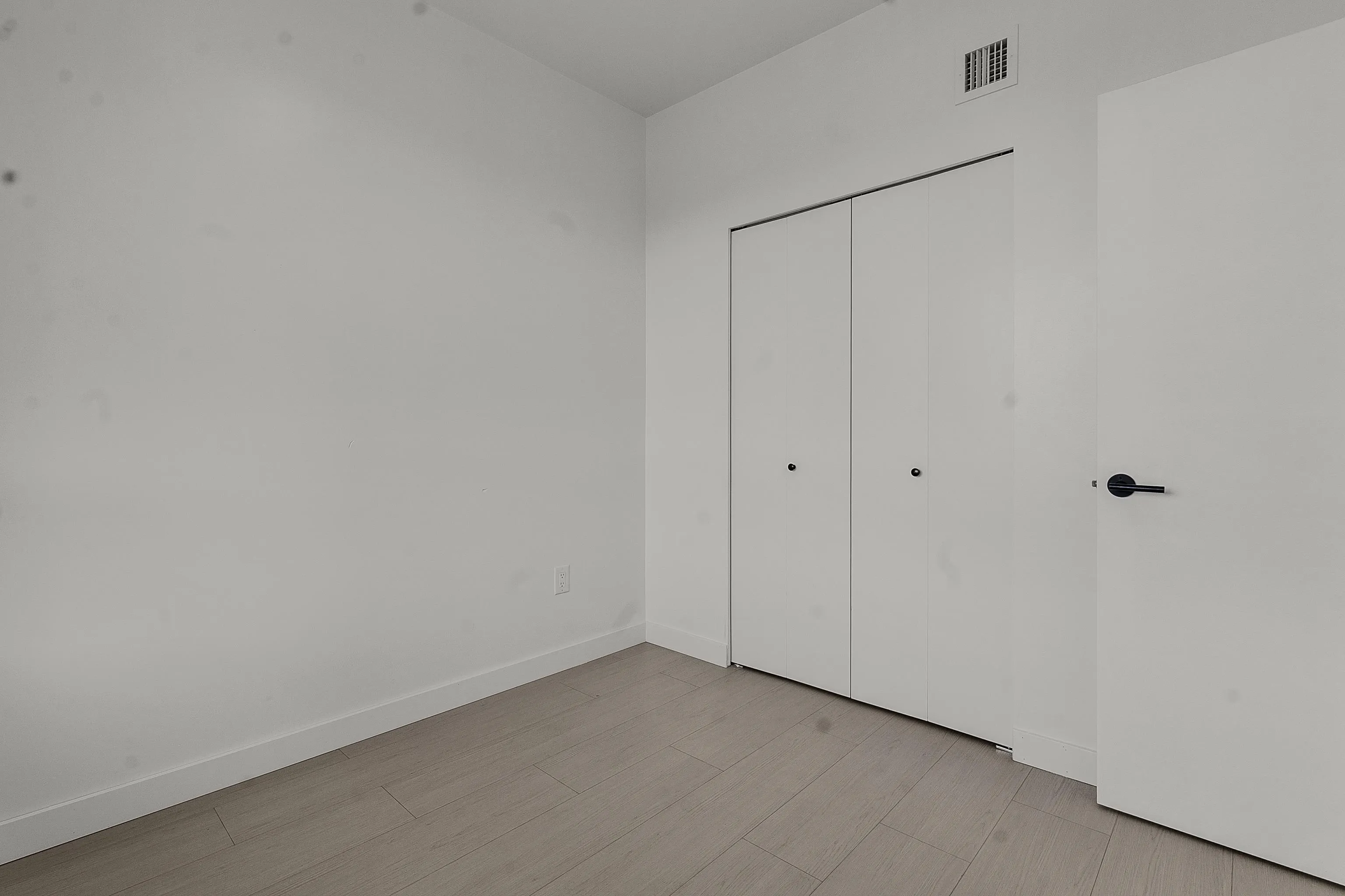 509 13439 94a Avenue