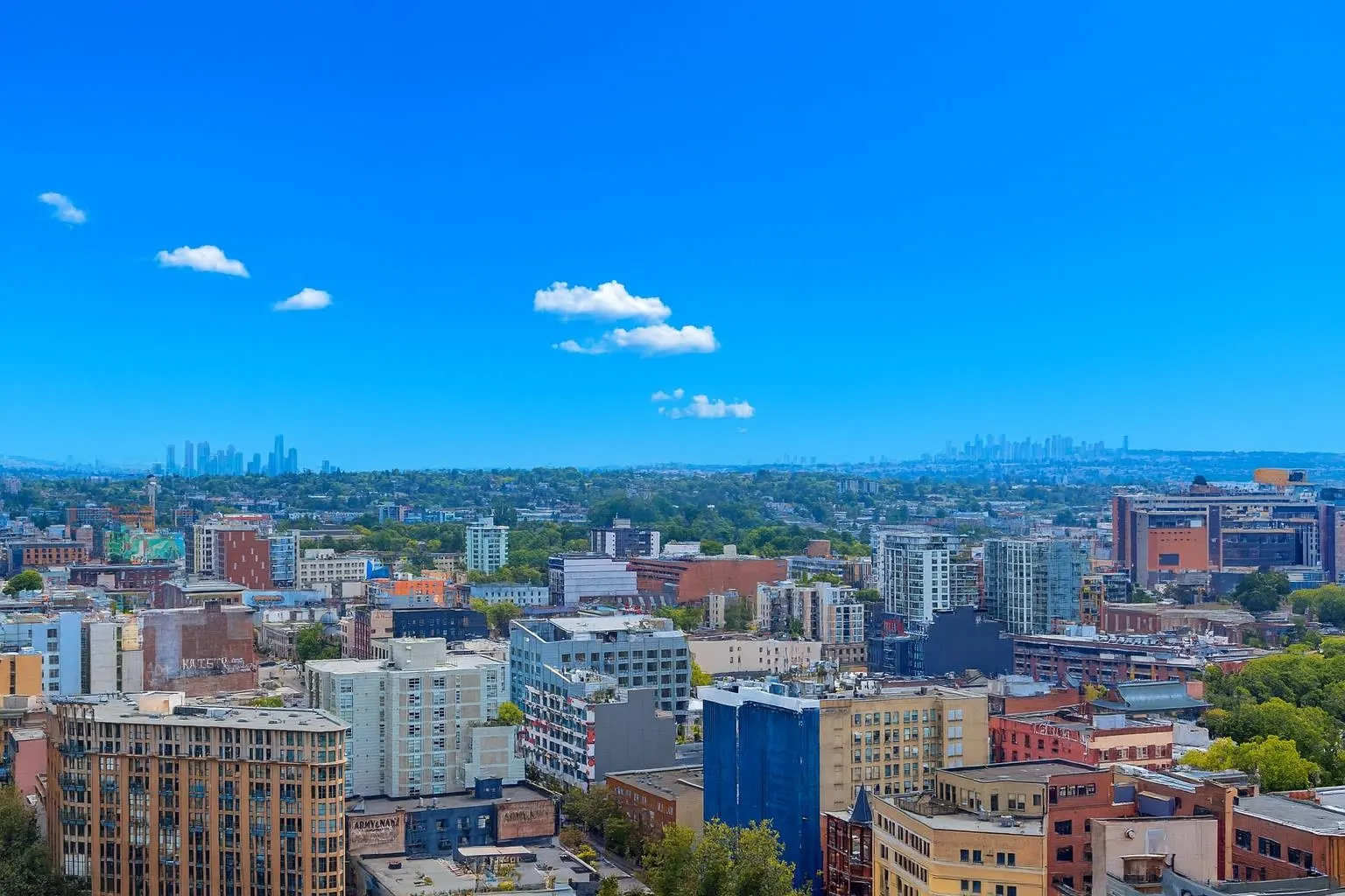 2404 108 W Cordova Street