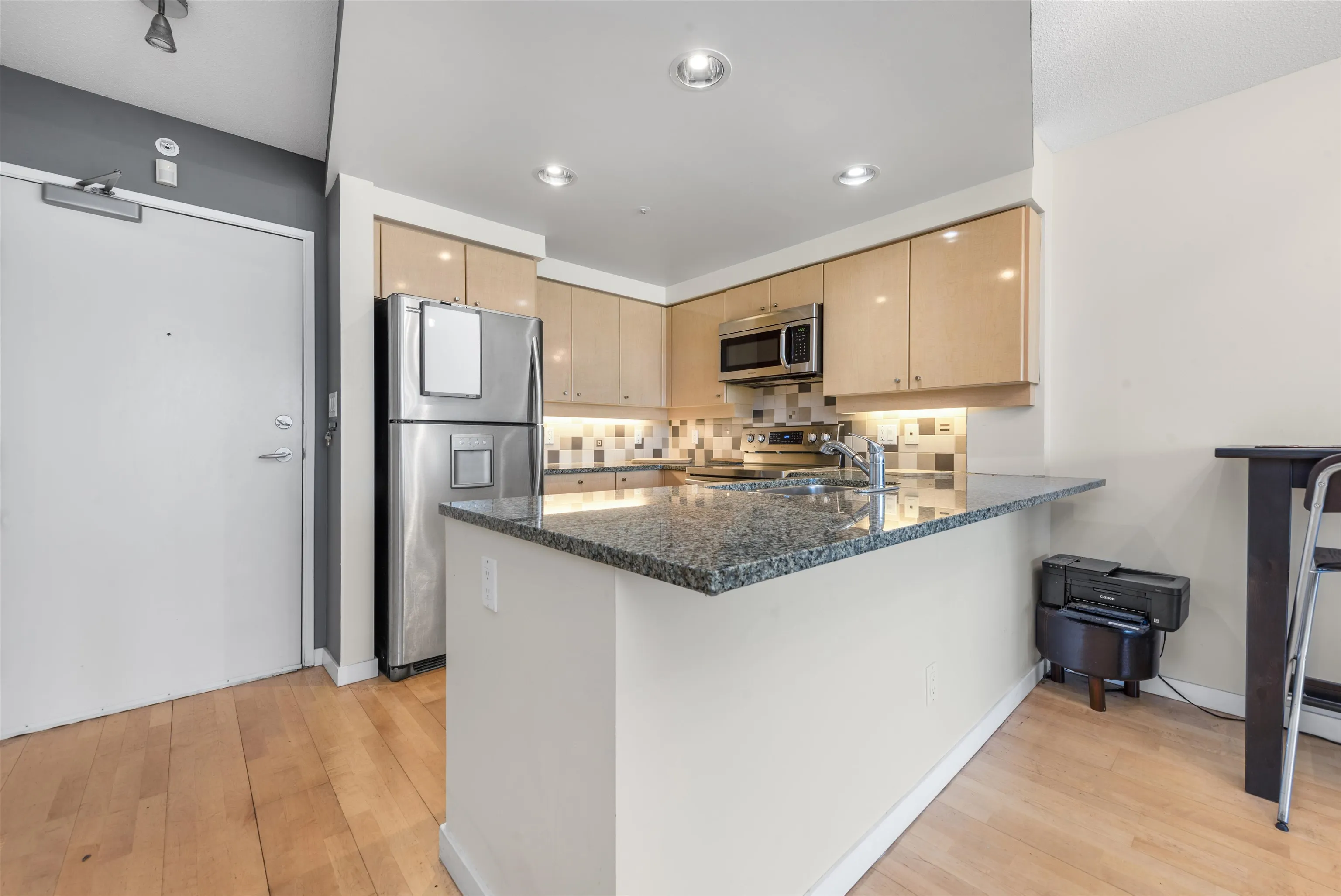 1708 1008 Cambie Street