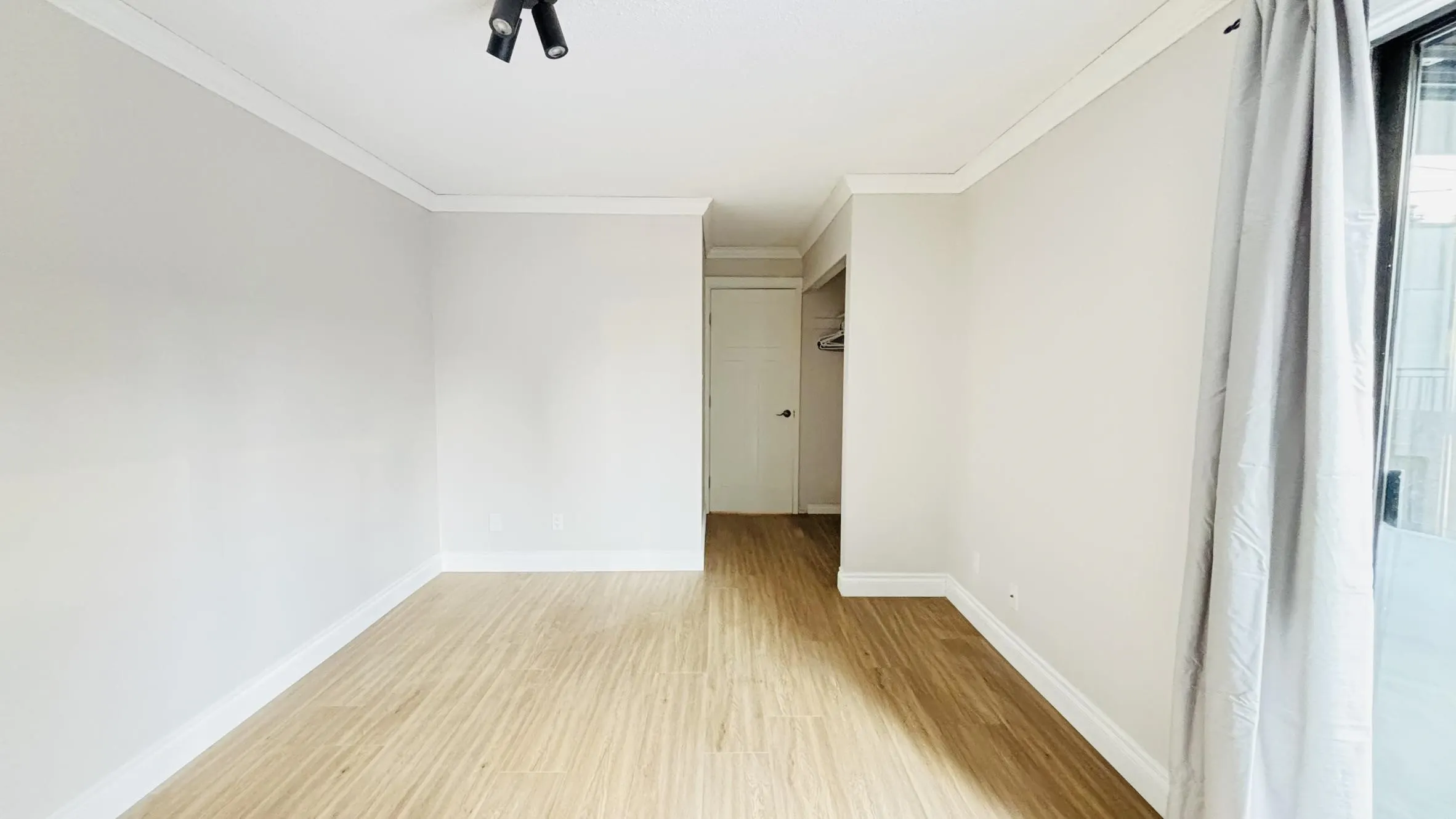 301 7831 No. 1 Road