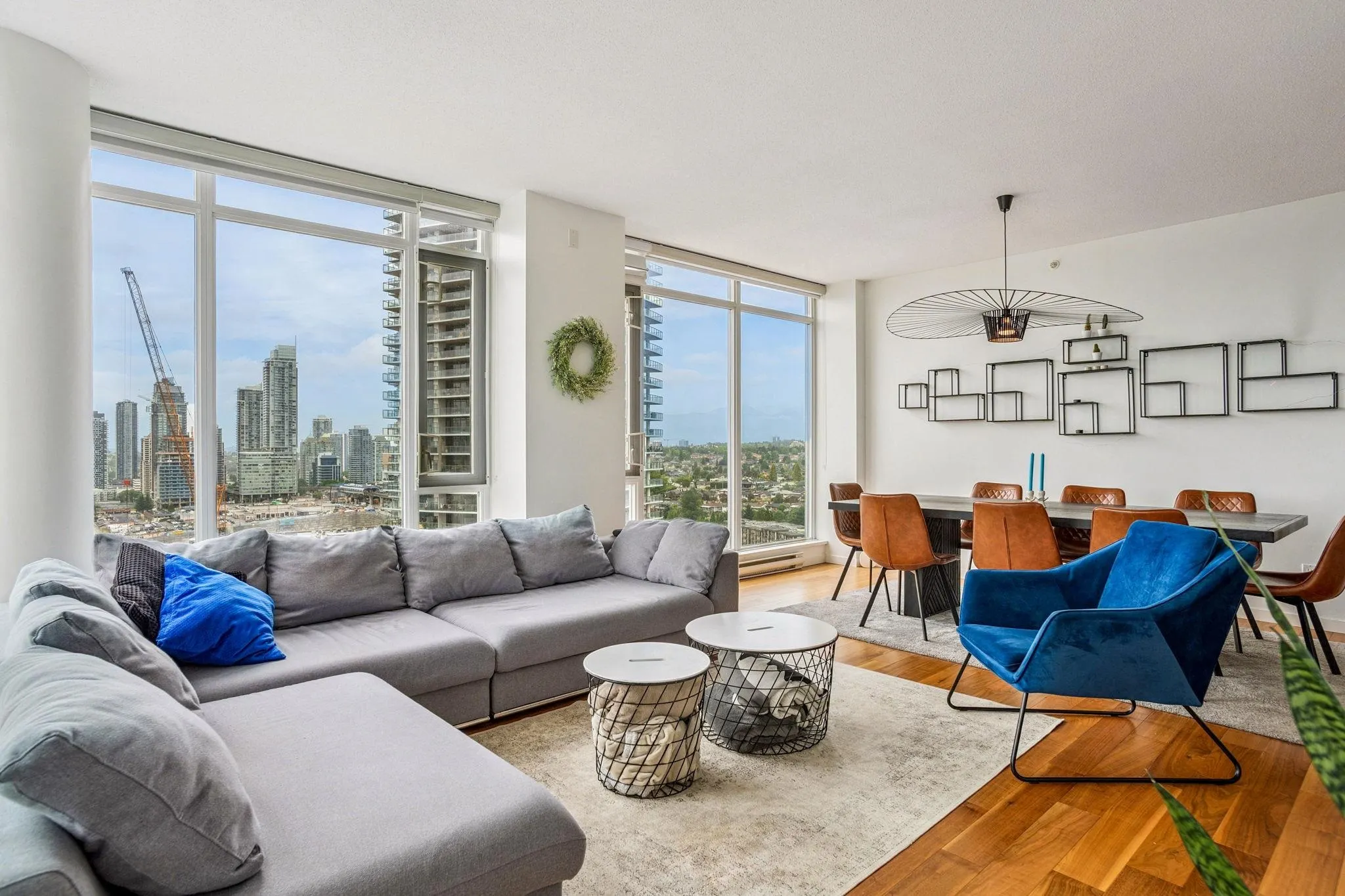 3101 2133 Douglas Road