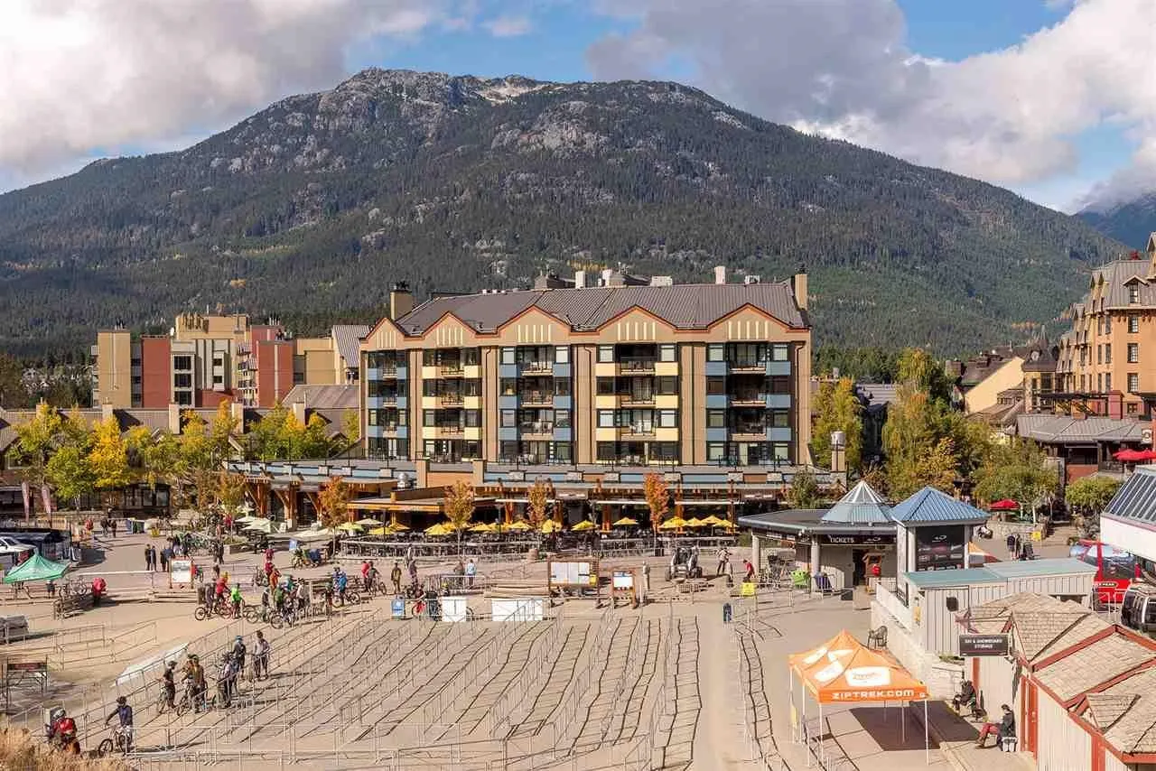 307 4280 Mountain Square