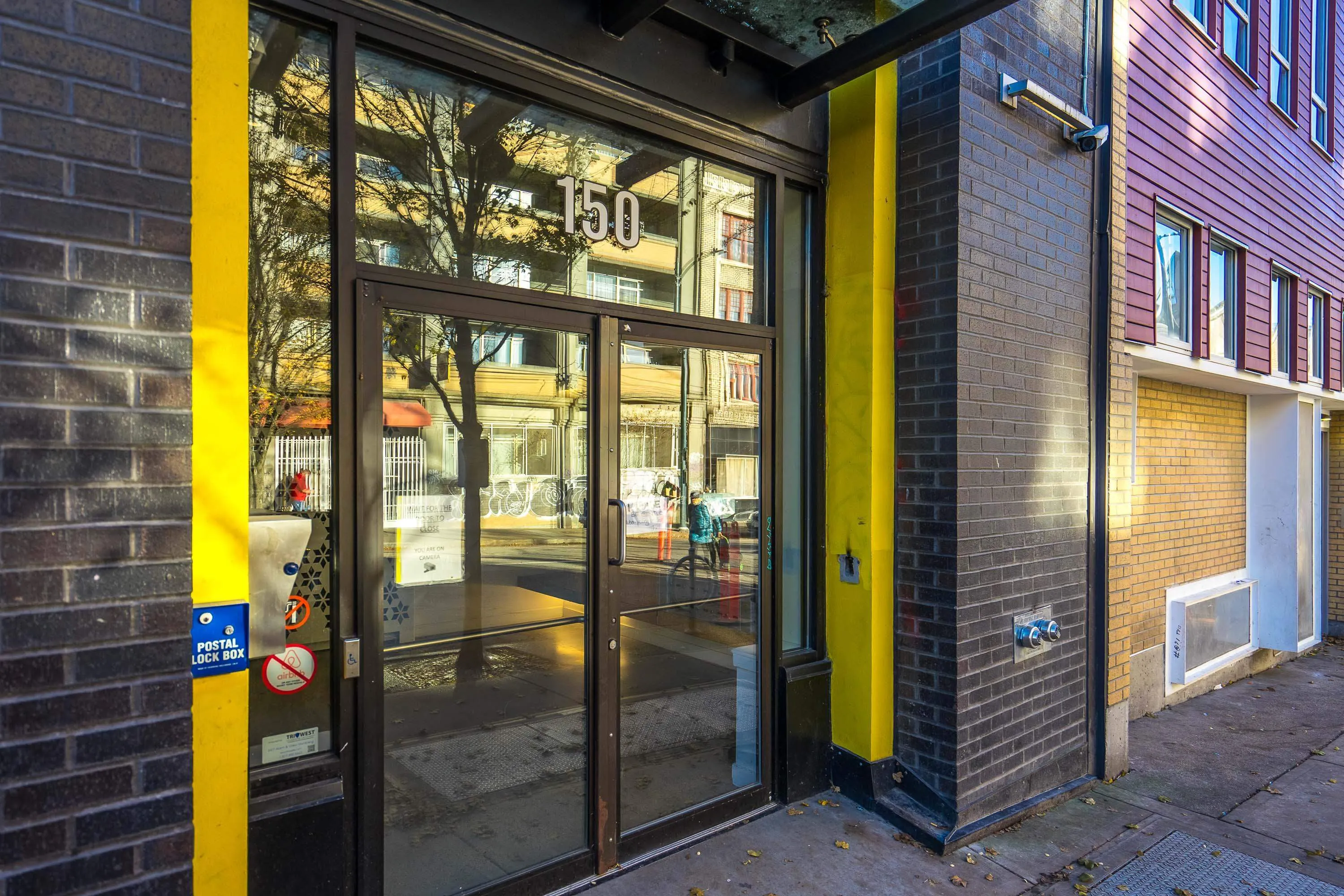 505 150 E Cordova Street