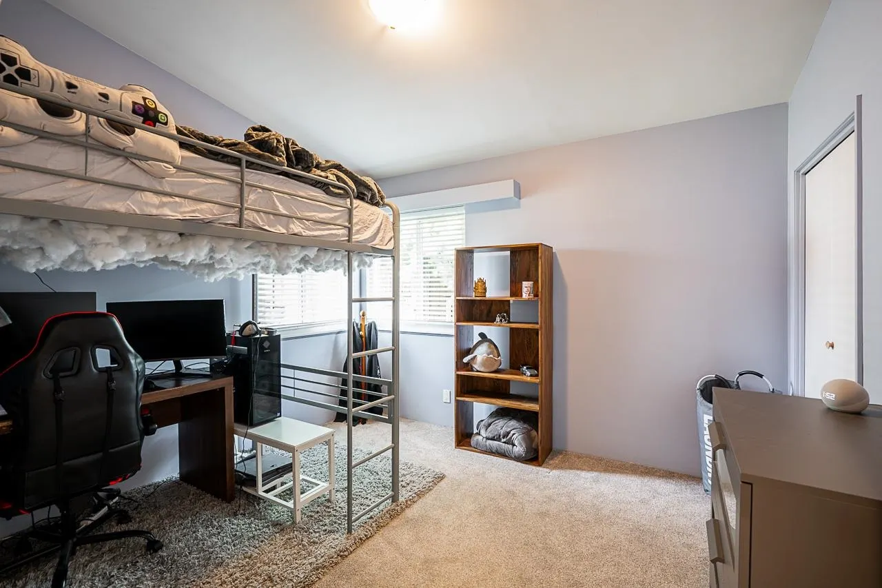 1723 Hammond Avenue