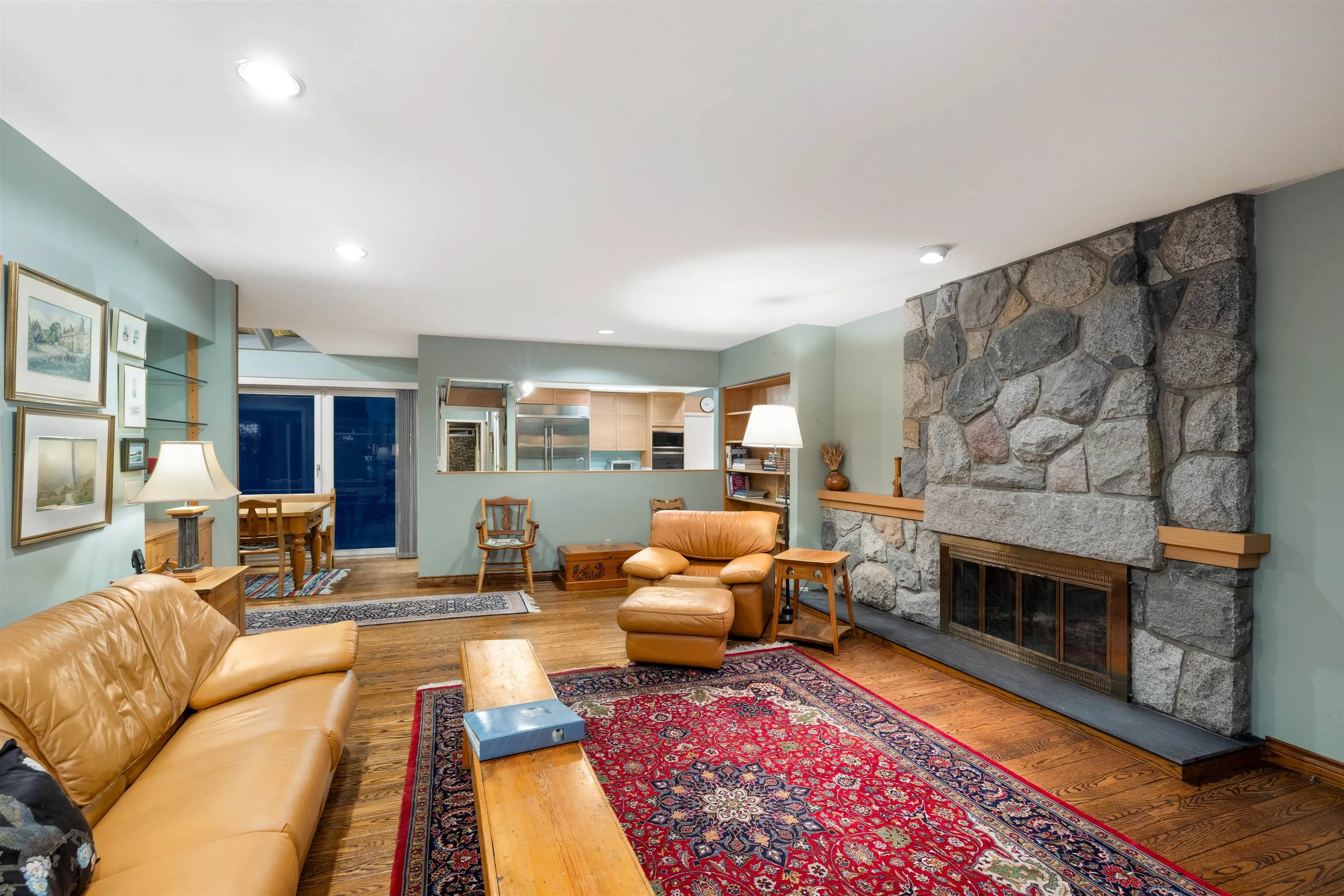 535 English Bluff Road
