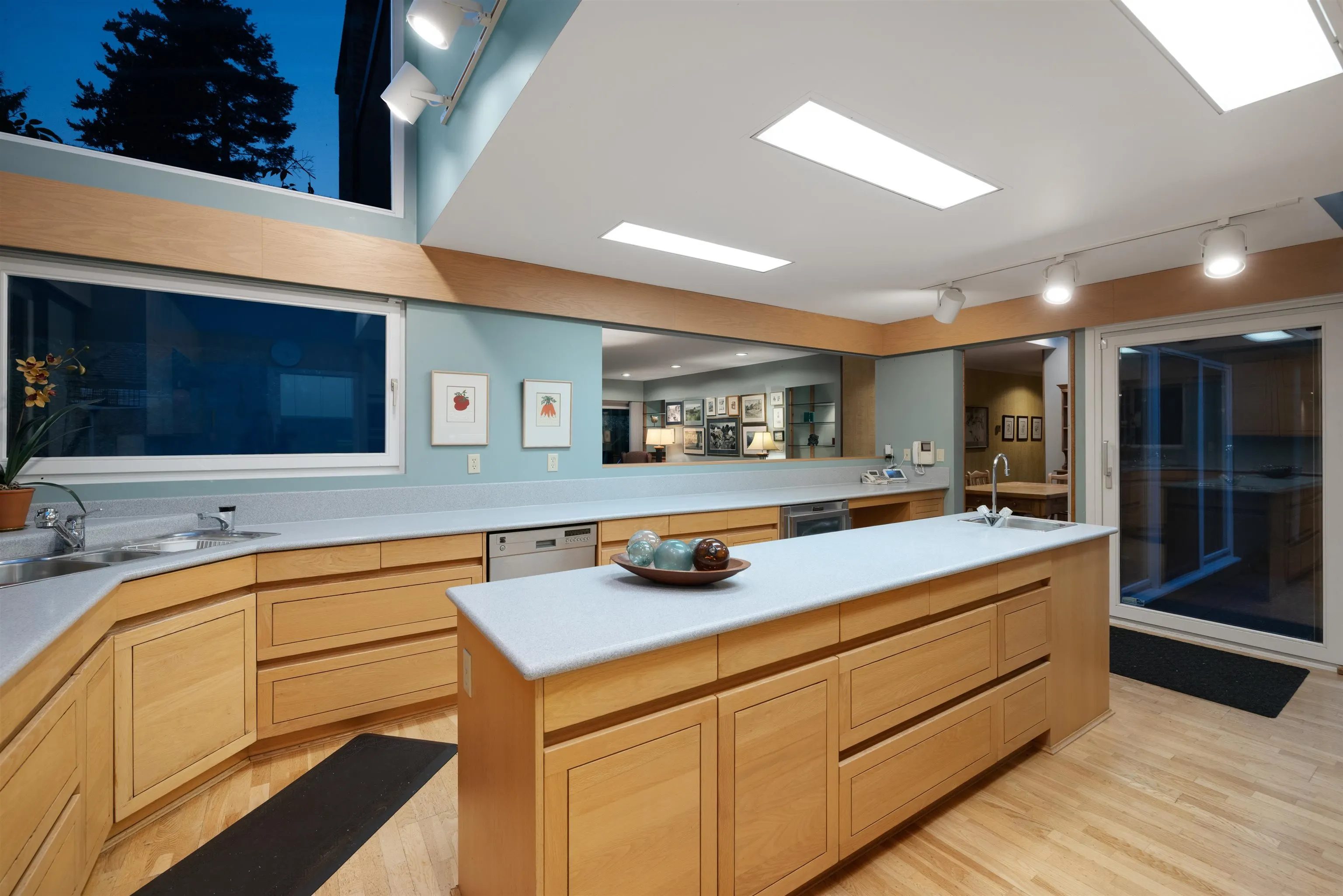 535 English Bluff Road