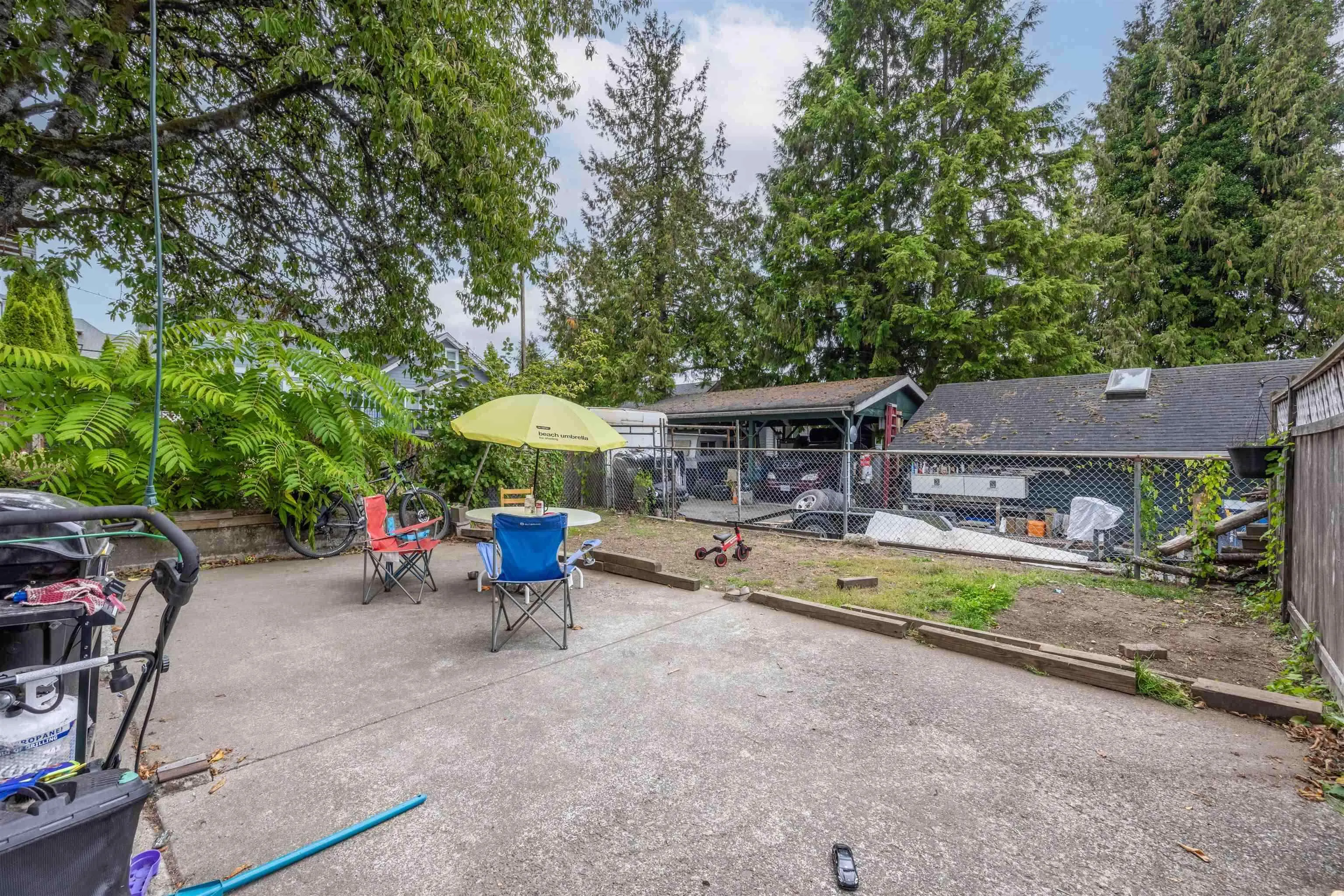 634 Rochester Avenue
