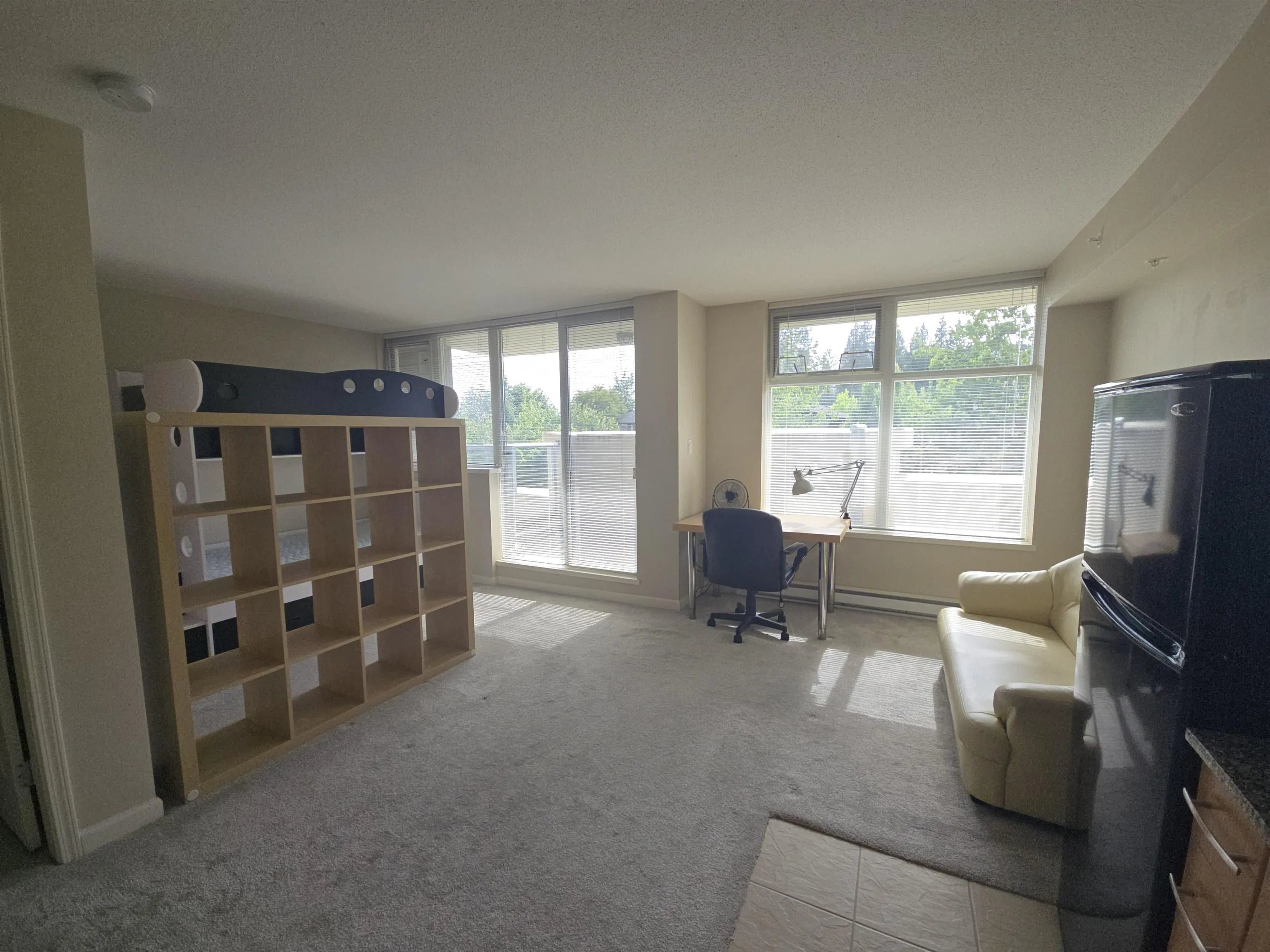 311 9288 University Crescent