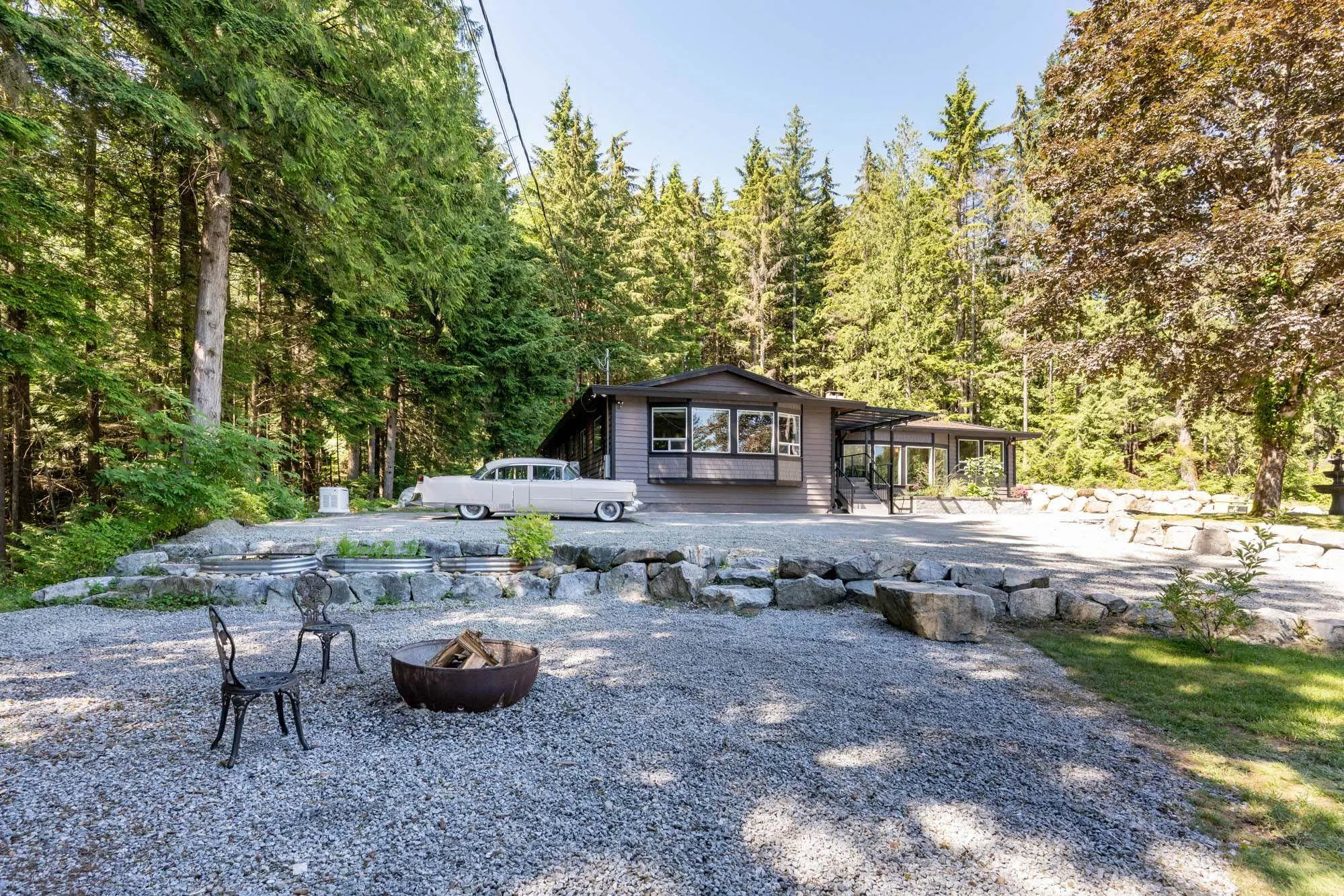 27561 Sayers Crescent